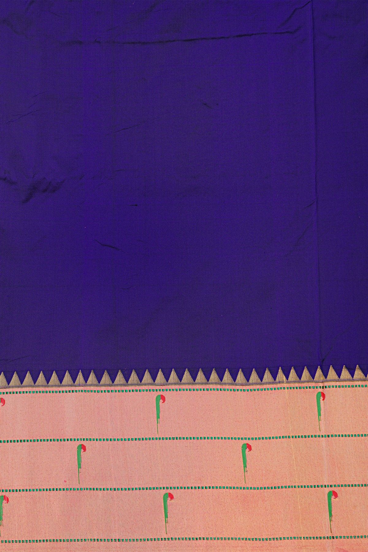 Narayanpet Silk Navy Blue Saree With Muniya Buttis Border