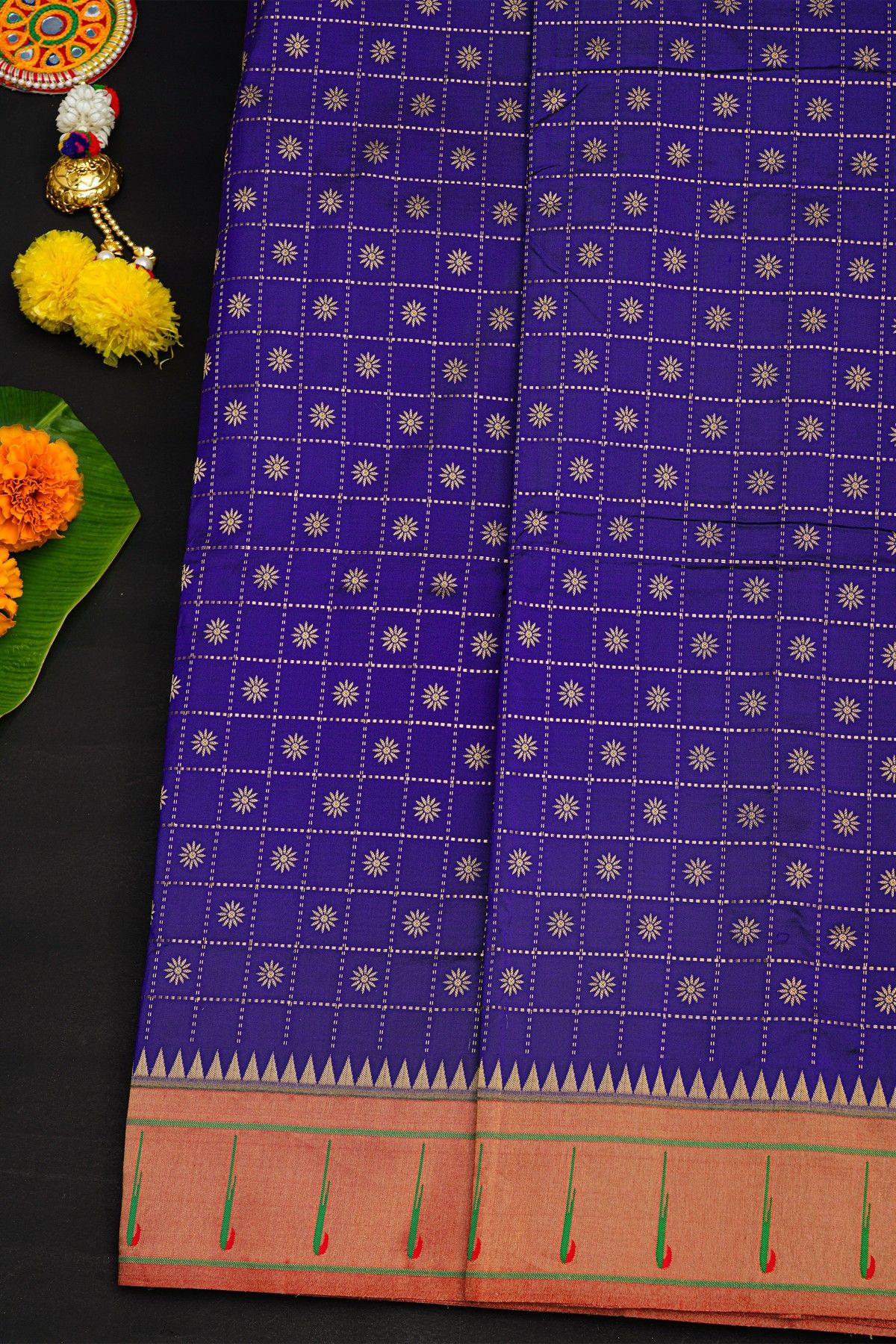Narayanpet Silk Royal Blue Saree With Muniya Buttis Border