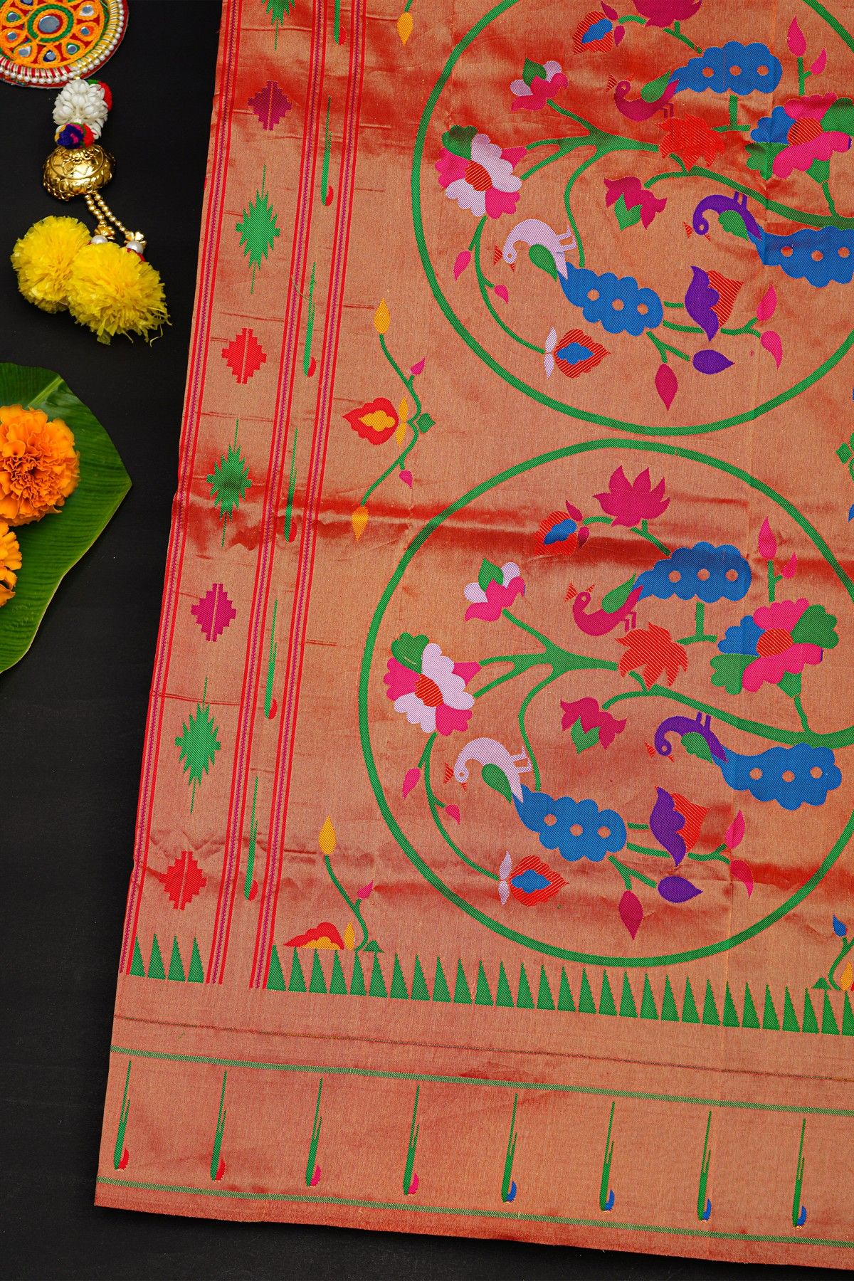 Narayanpet Silk Royal Blue Saree With Muniya Buttis Border