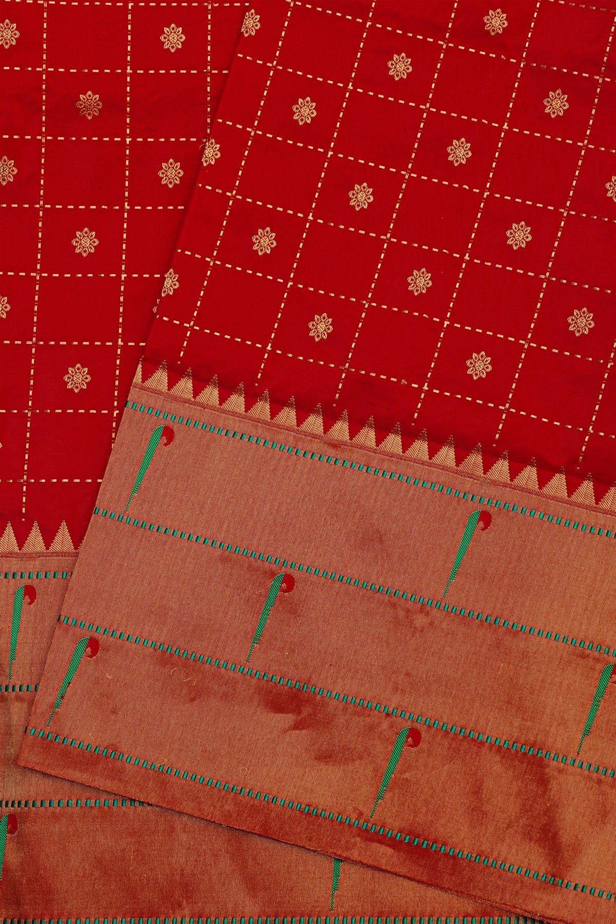 Narayanpet Silk Red Saree With Muniya Buttis Border