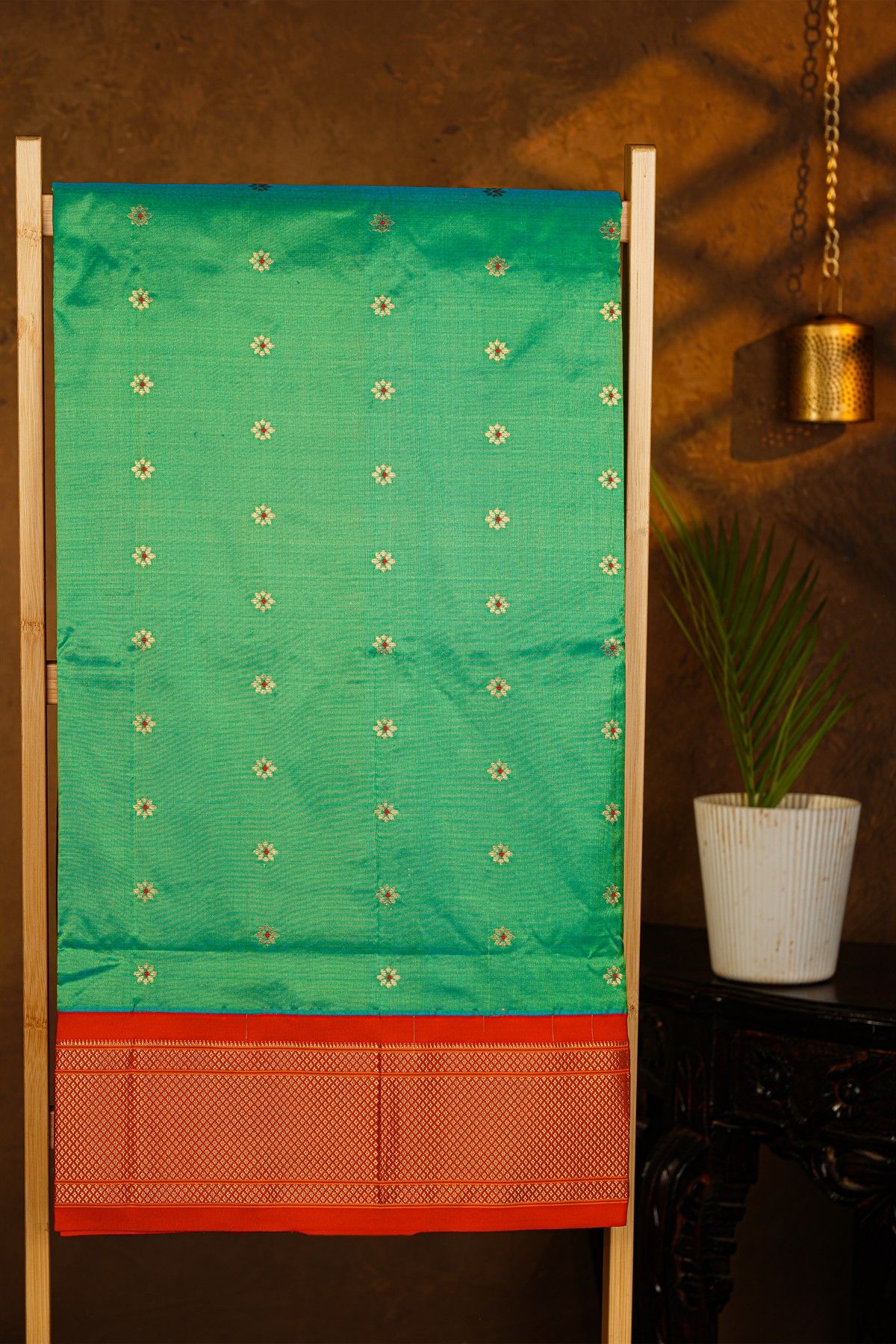 Narayanpet Silk Parrot Green Saree With Florals And Peacocks In Paithani Pallu