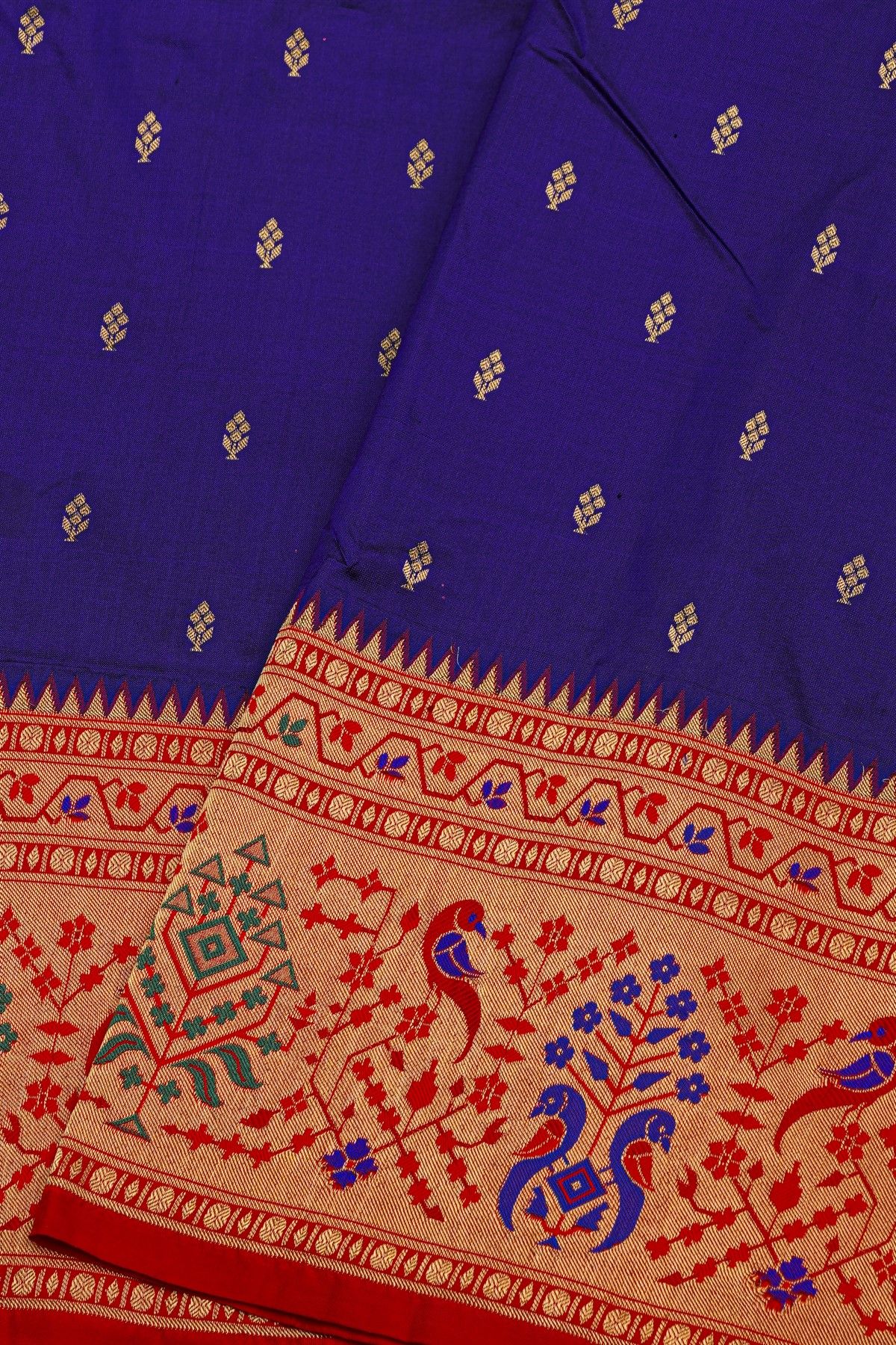 Narayanpet Silk Royal Blue Saree With Florals And Leaves Border