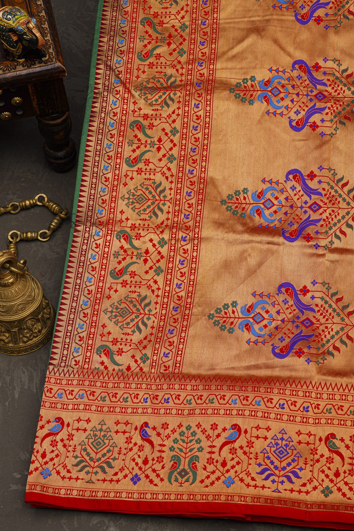 Narayanpet Silk Bottle Green Saree With Florals And Birds Border