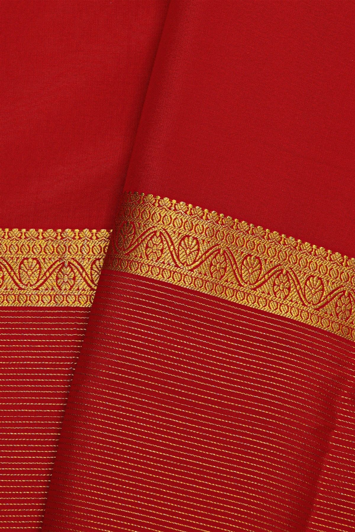 Mysore Crepe Red Saree With Florals And Leaves Jaal Border