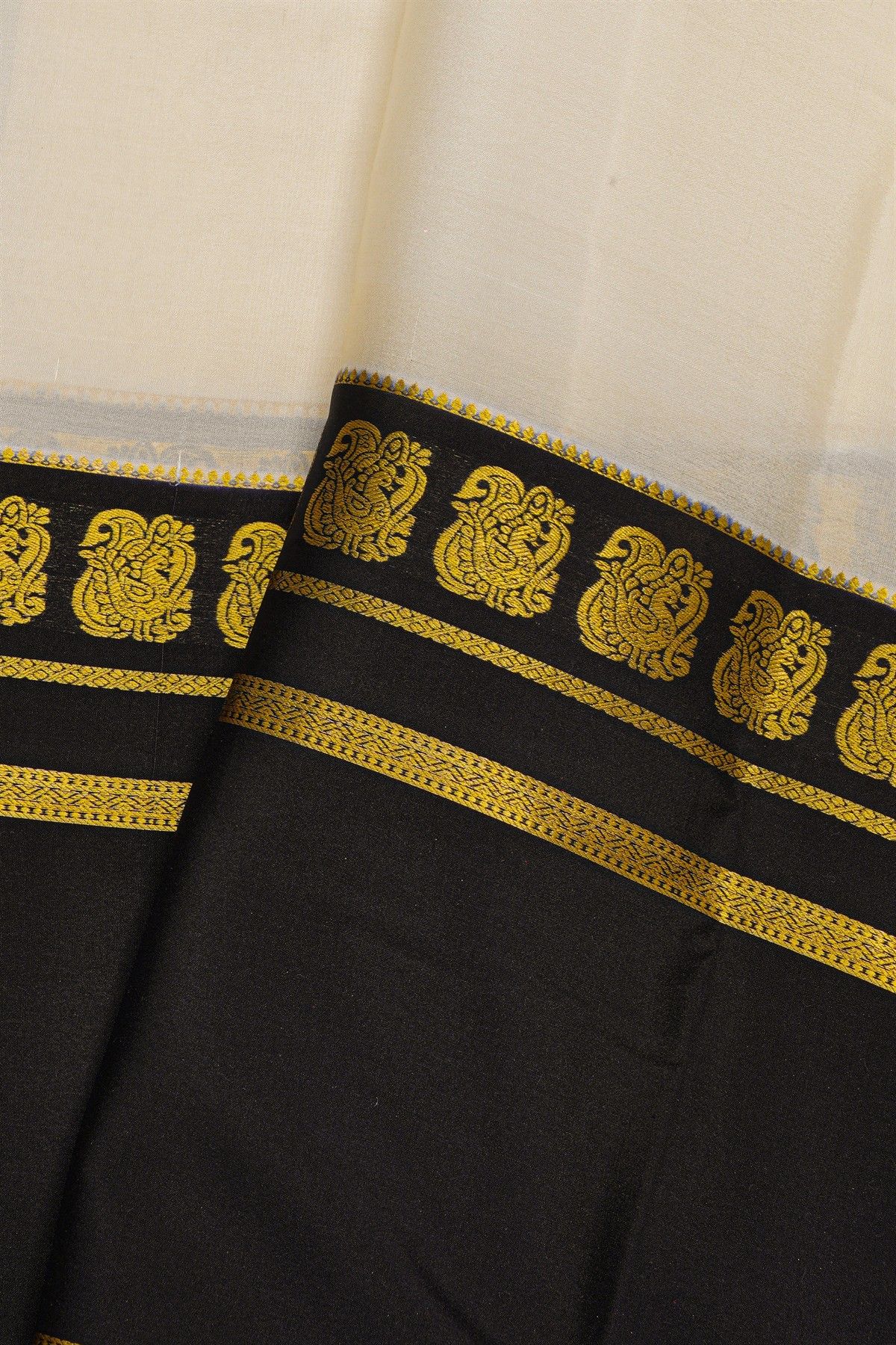 Mysore Crepe White Saree With Gap Border