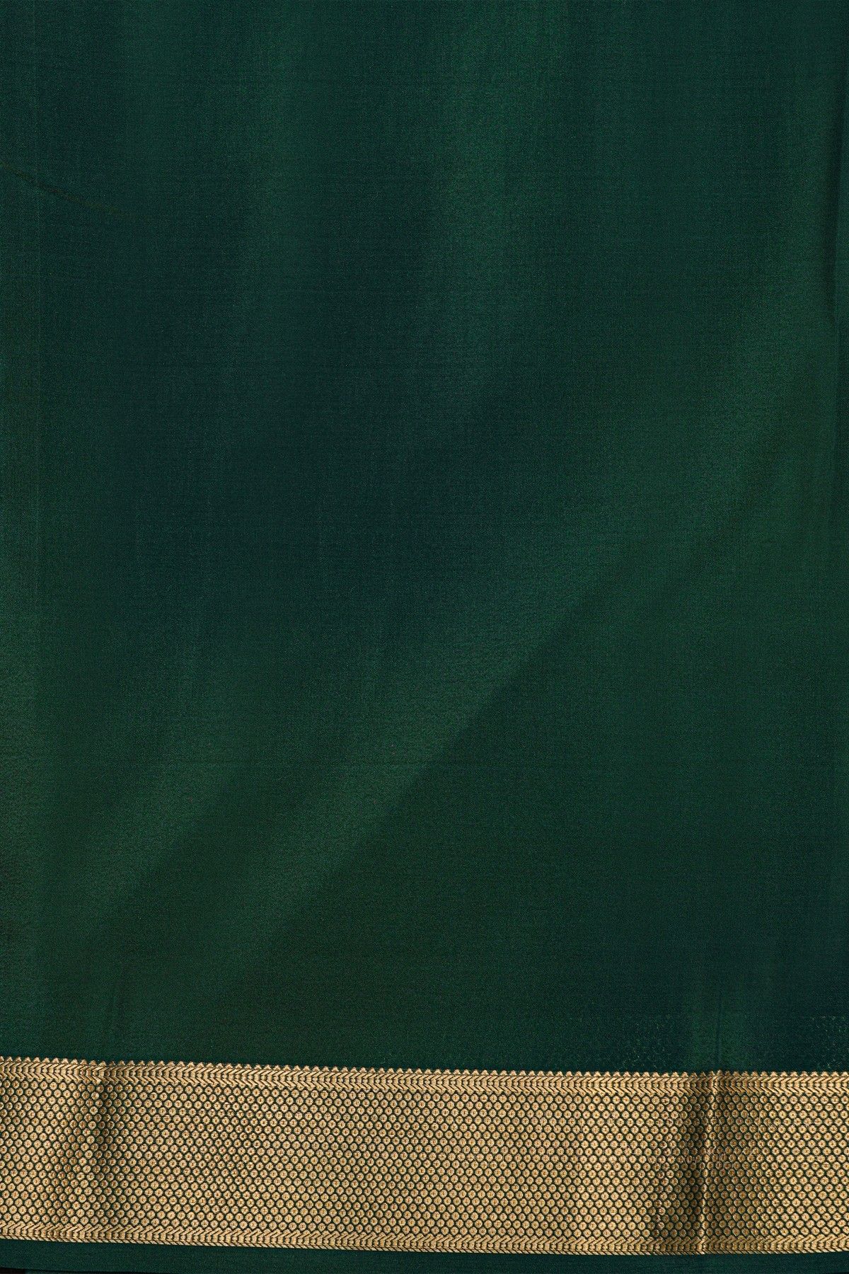 Mysore Crepe Bottle Green Saree With Diamonds In Zari Border