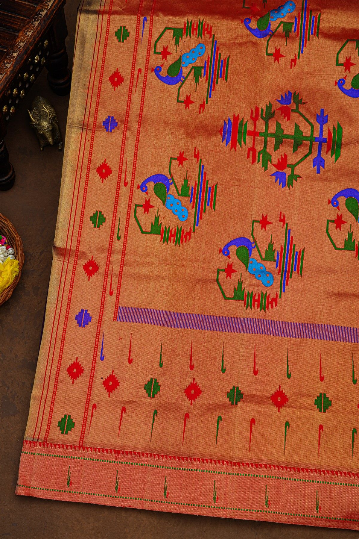 Paithani Silk Violet Saree With Single Muniya Border
