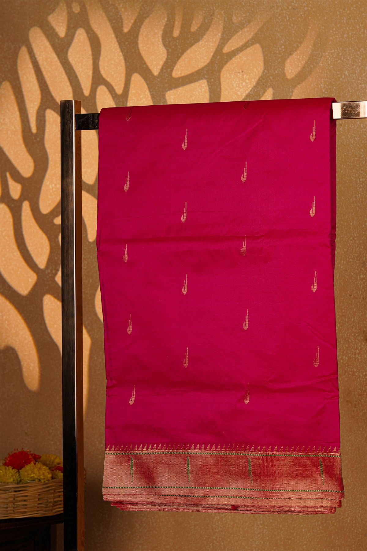 Paithani Silk Magenta Saree With Muniya Buttis Body