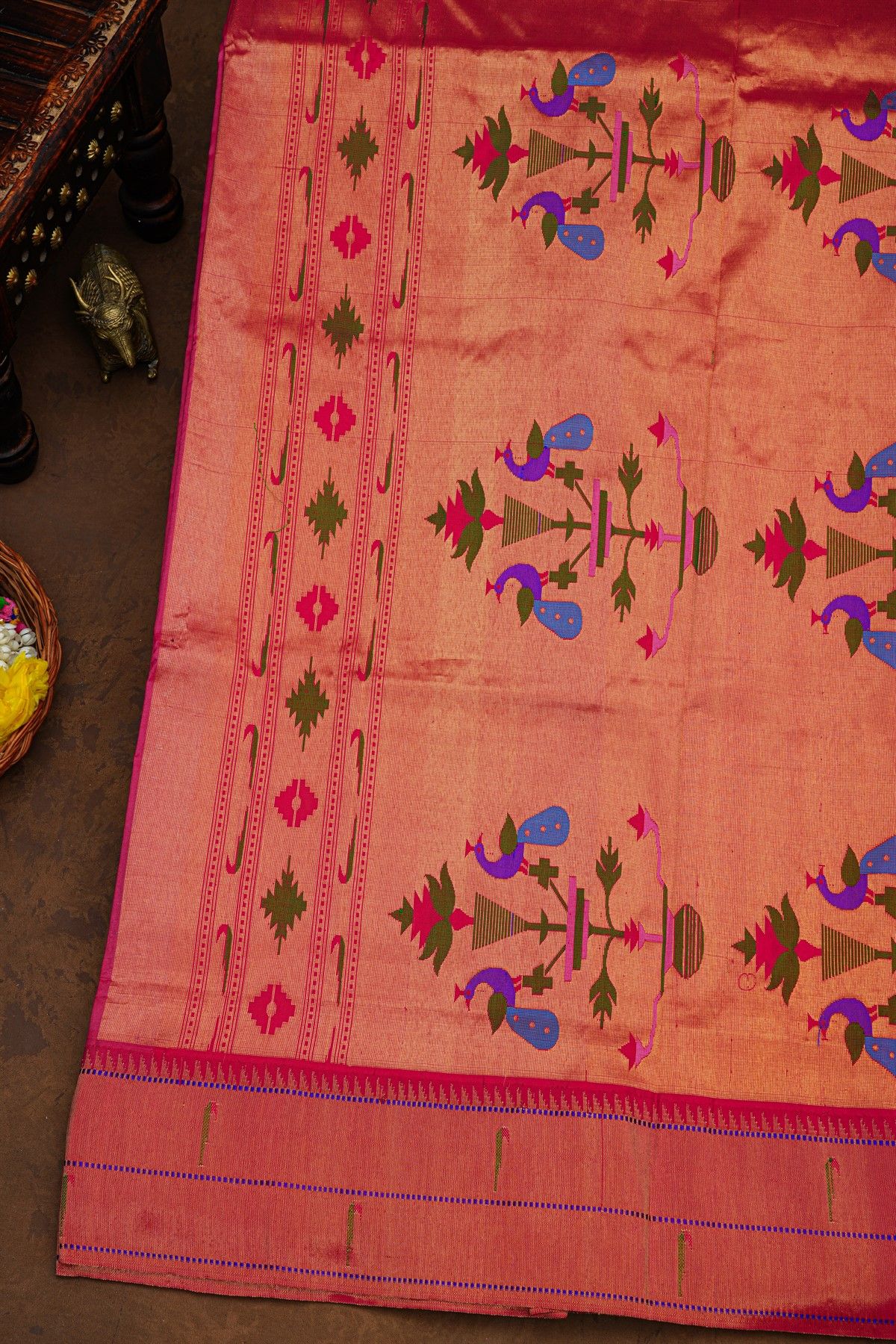 Paithani Silk Pink Saree With All Over Muniya Buttis Body And Double Muniyas Border