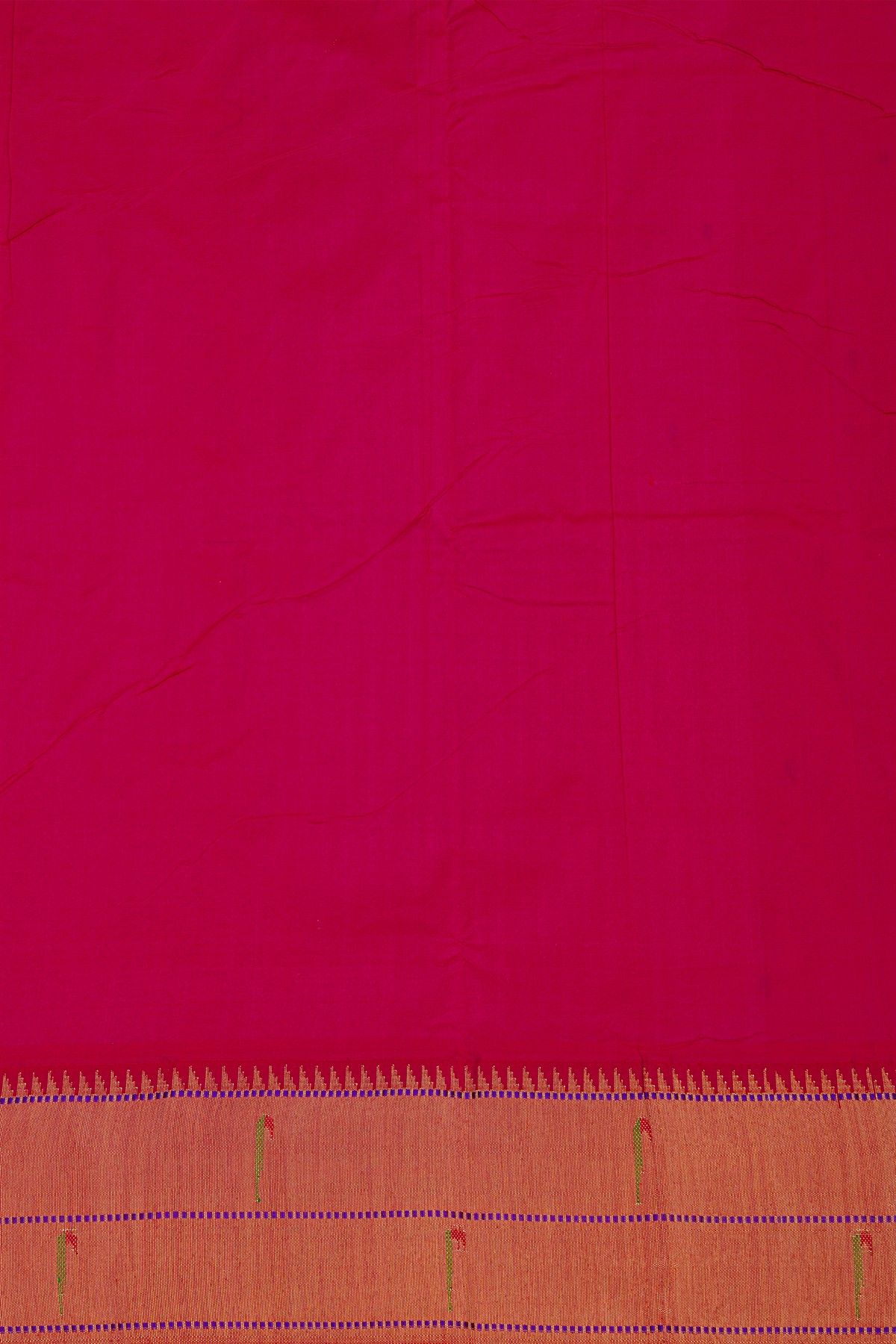 Paithani Silk Magenta Saree With Muniya Buttis Body