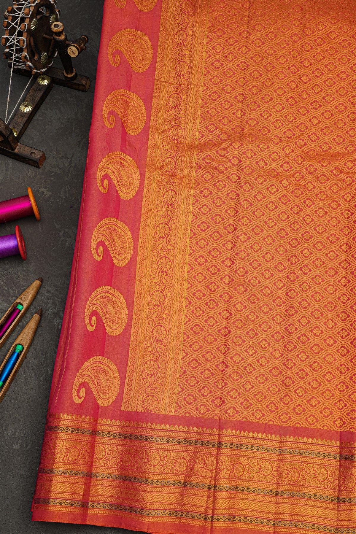 Gadwal Silk Dual Colour Saree With Florals And Buttis Body