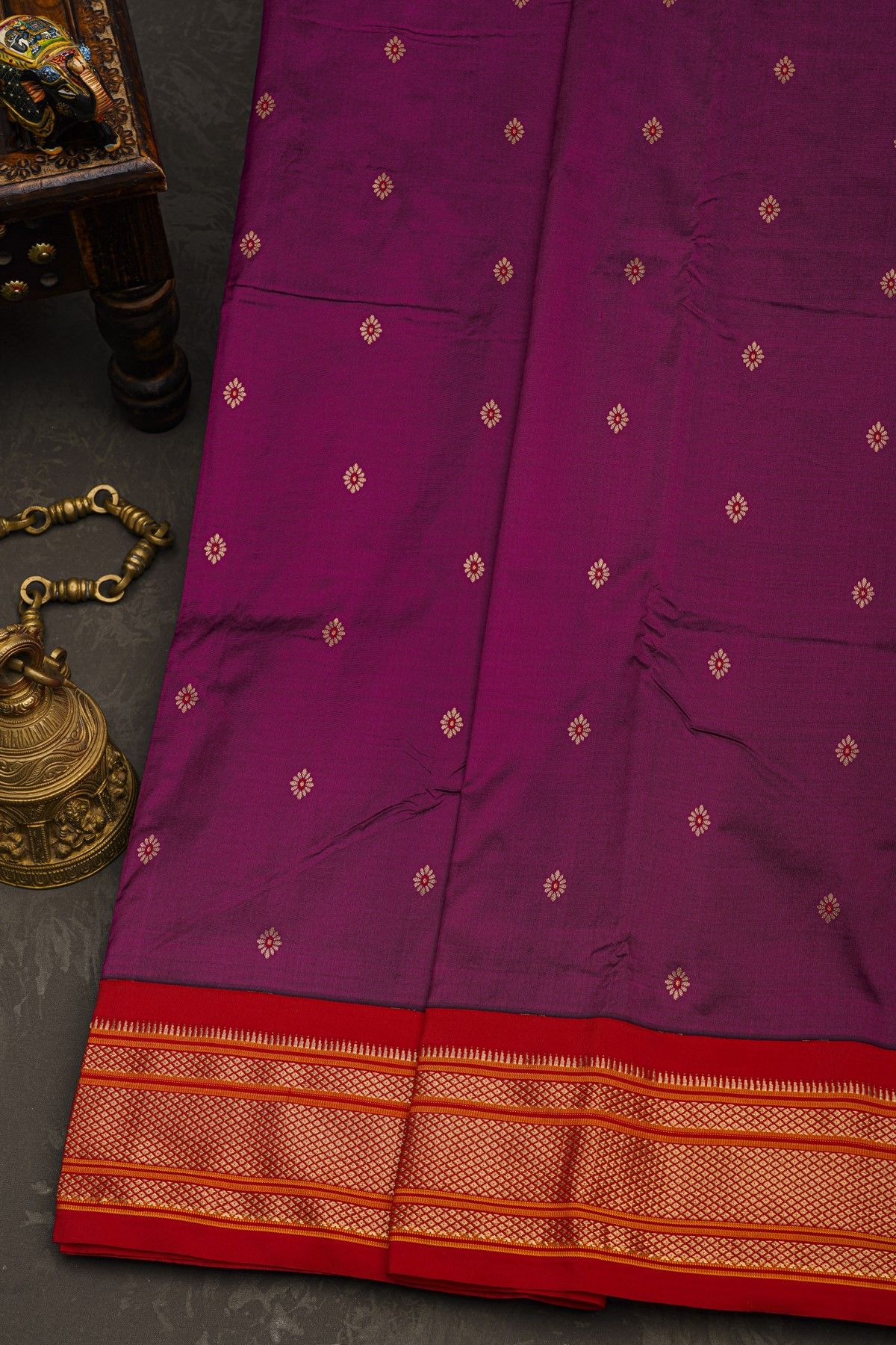 Narayanpet Silk Rani Pink Saree With Florals And Buttis Body