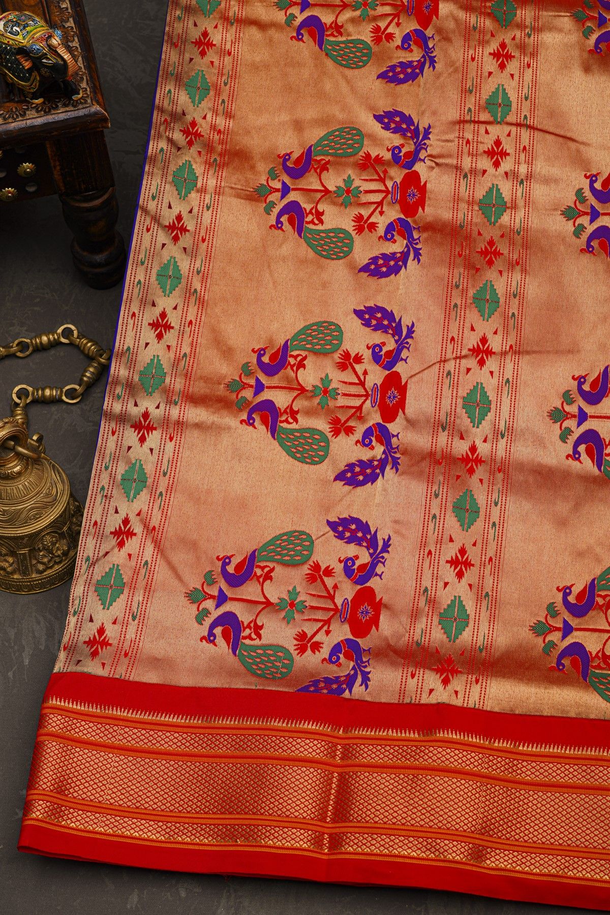 Narayanpet Silk Royal Blue Saree With Florals And Buttis Body