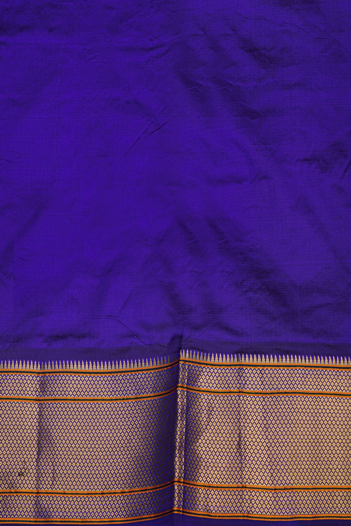 Narayanpet Silk Royal Blue Saree With Diamonds In Zari Border