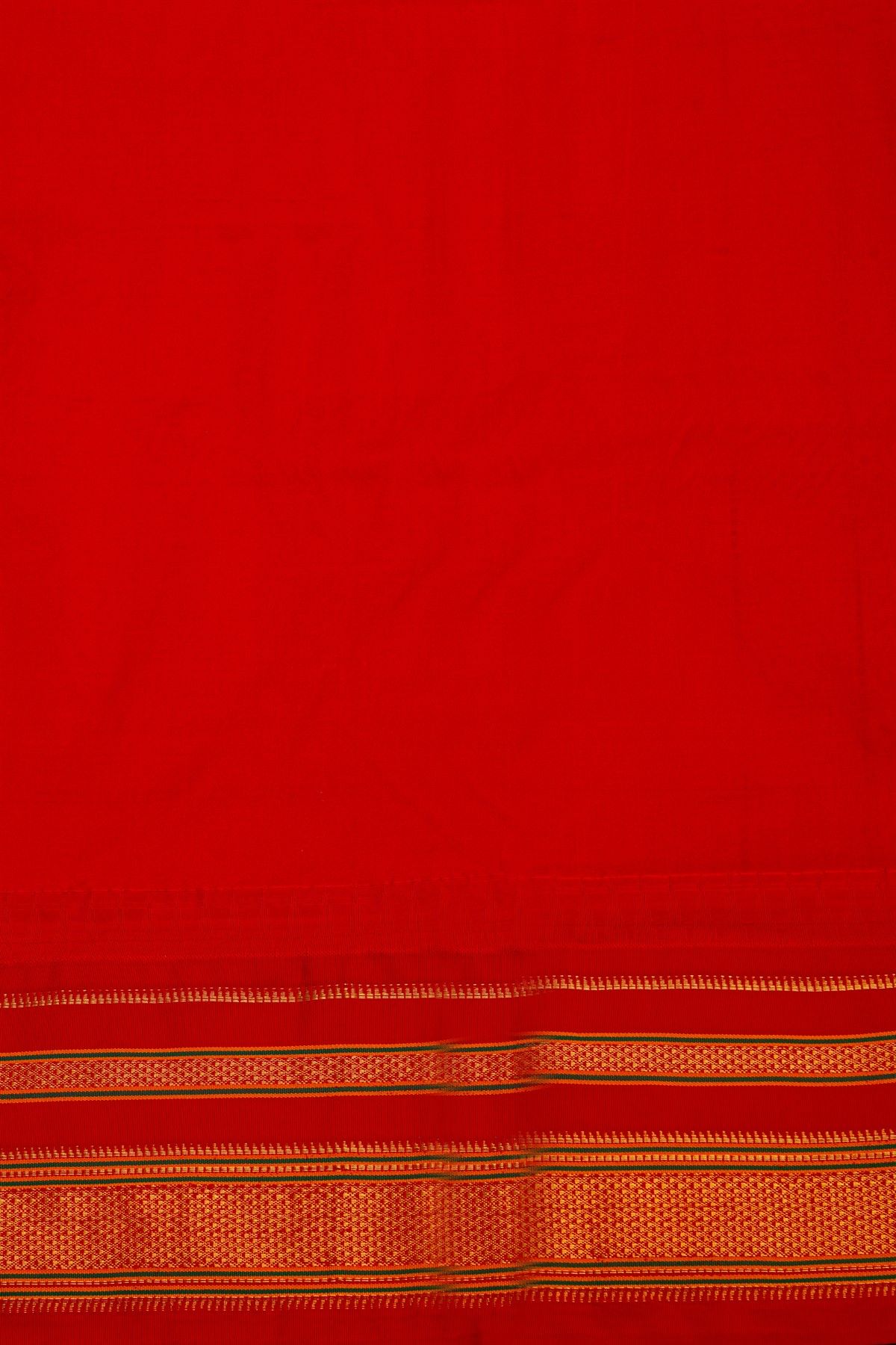 Narayanpet Silk Purple Saree With Buttis In Body