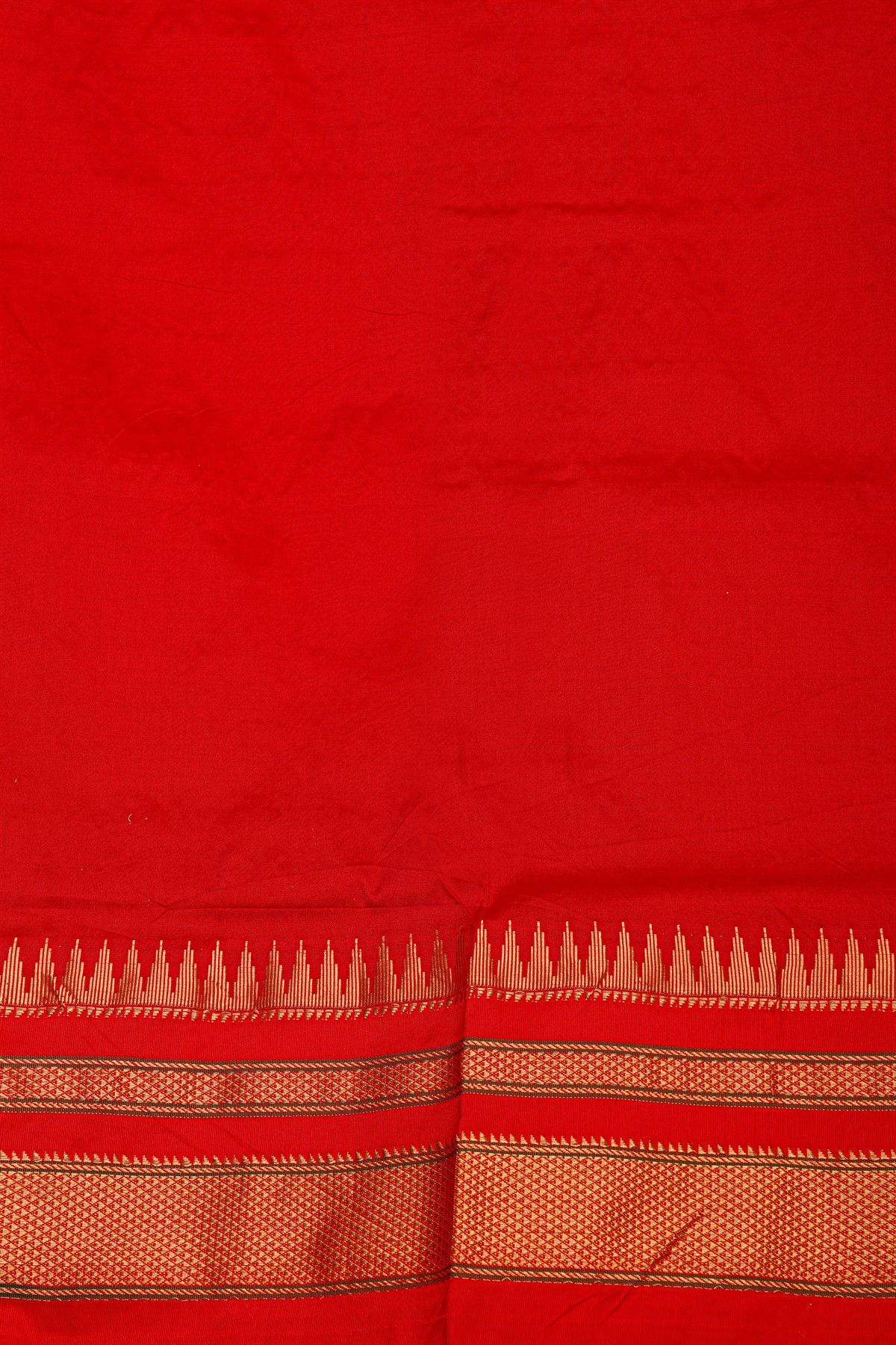 Narayanpet Silk Black Saree With Diamonds In Zari Border