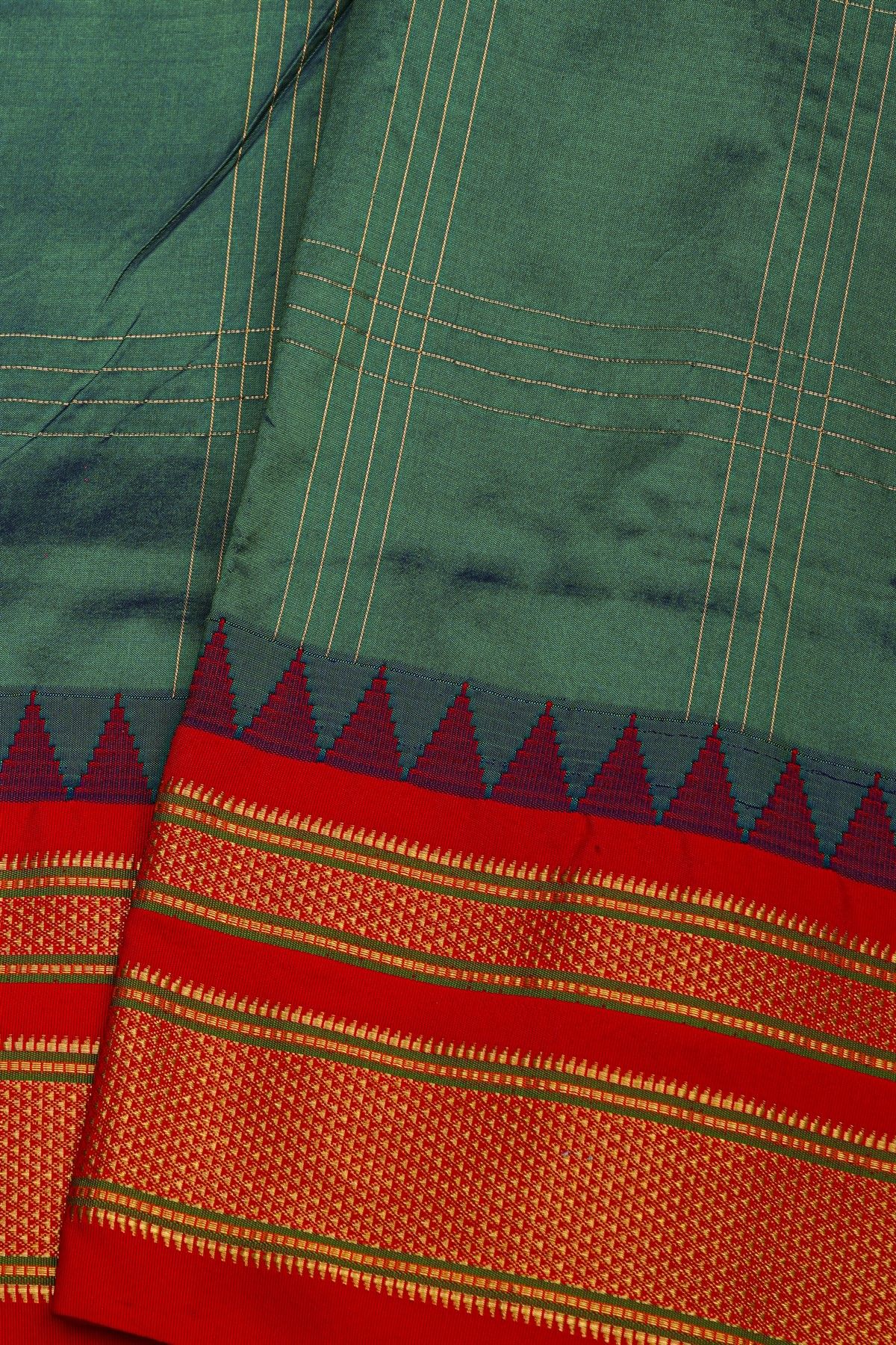 Narayanpet Silk Sea Green Saree With Diamonds In Zari Border
