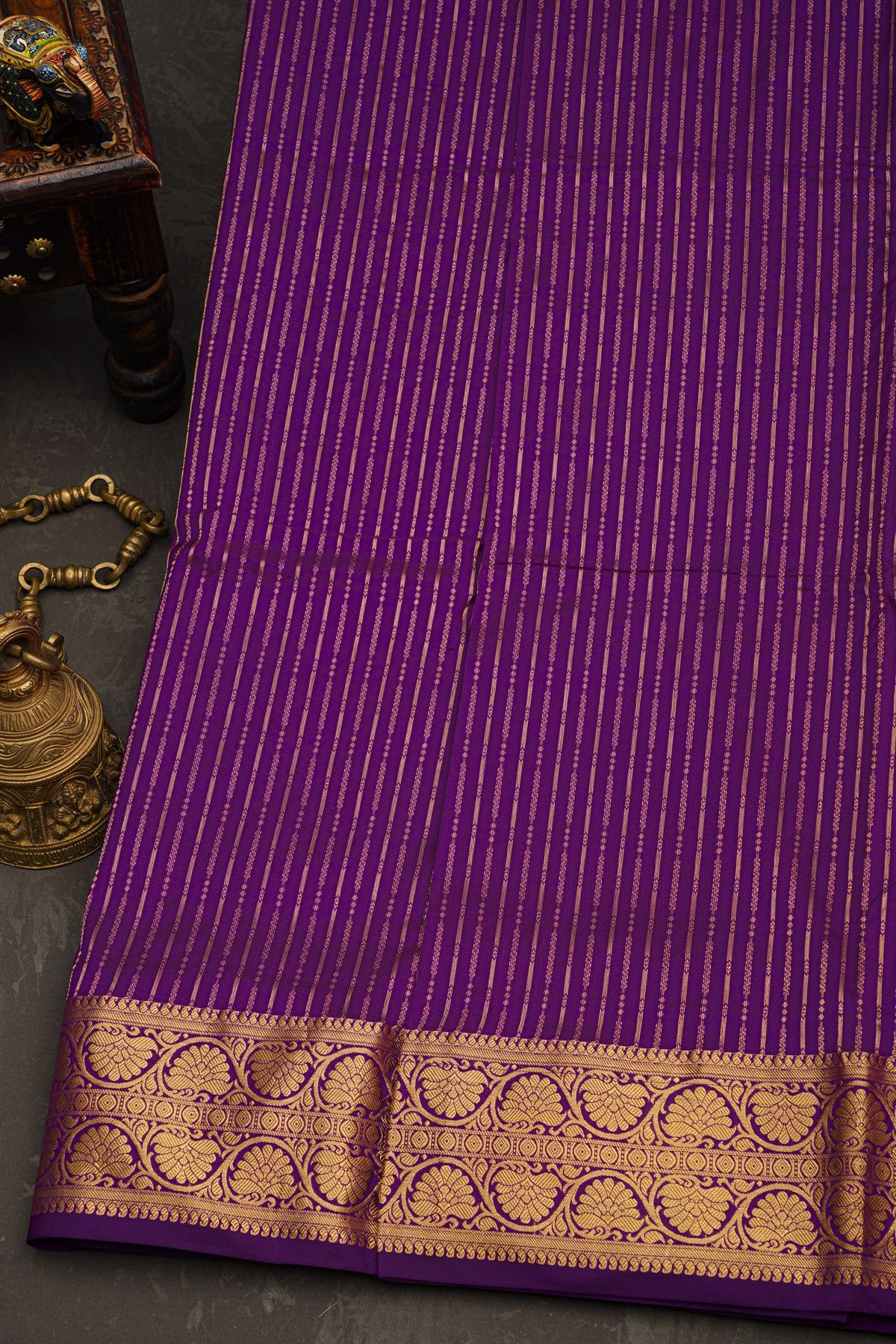 Narayanpet Silk Purple Saree With Florals And Leaves Jaal Border