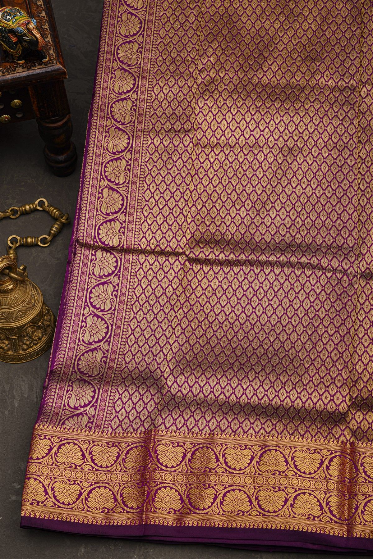 Narayanpet Silk Purple Saree With Florals And Leaves Jaal Border