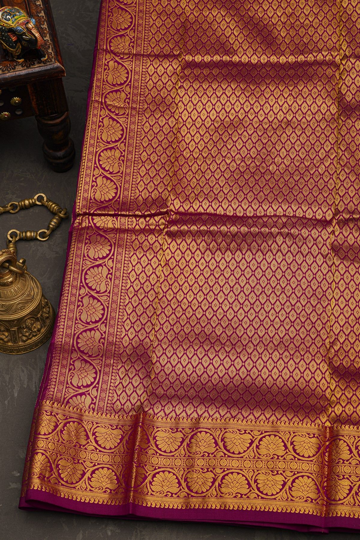 Narayanpet Silk Rani Pink Saree With Florals And Leaves Jaal Border
