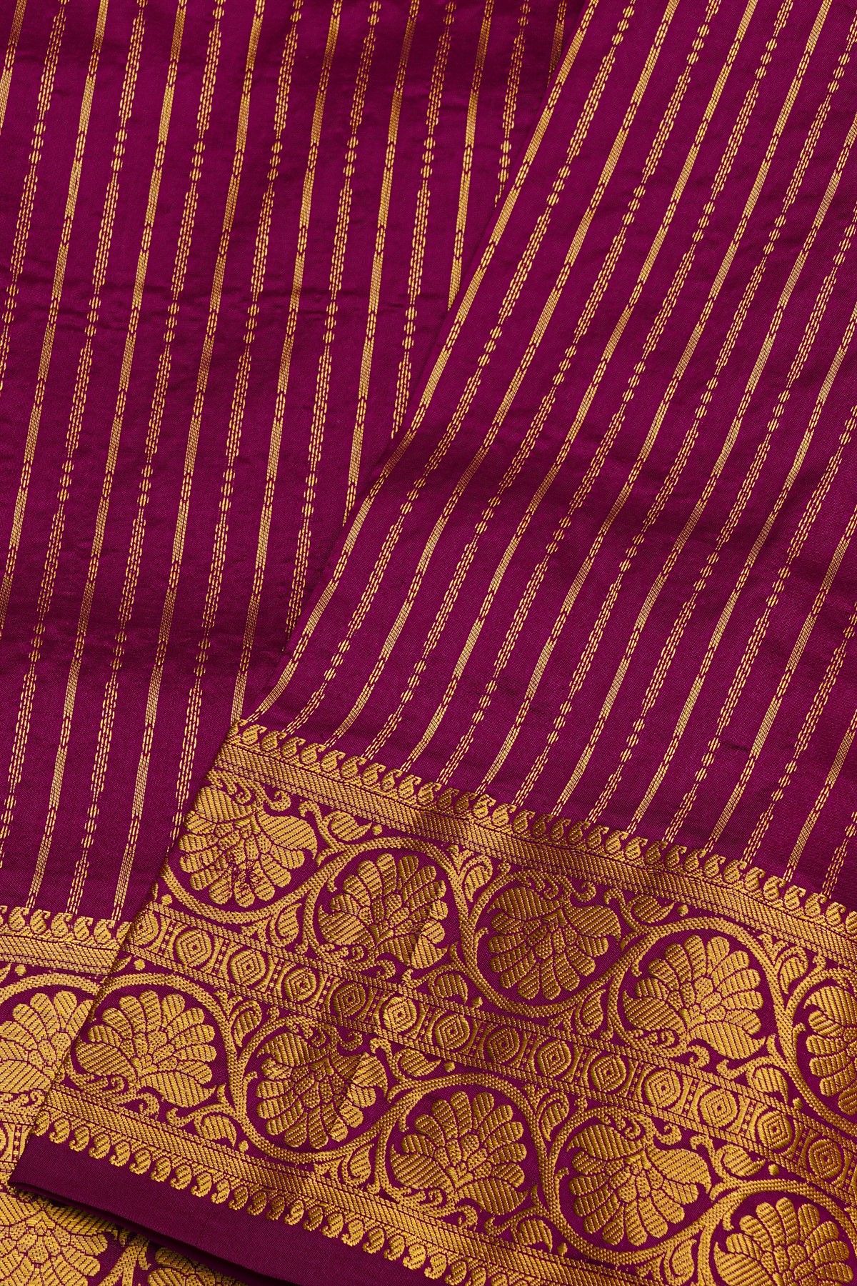 Narayanpet Silk Rani Pink Saree With Florals And Leaves Jaal Border
