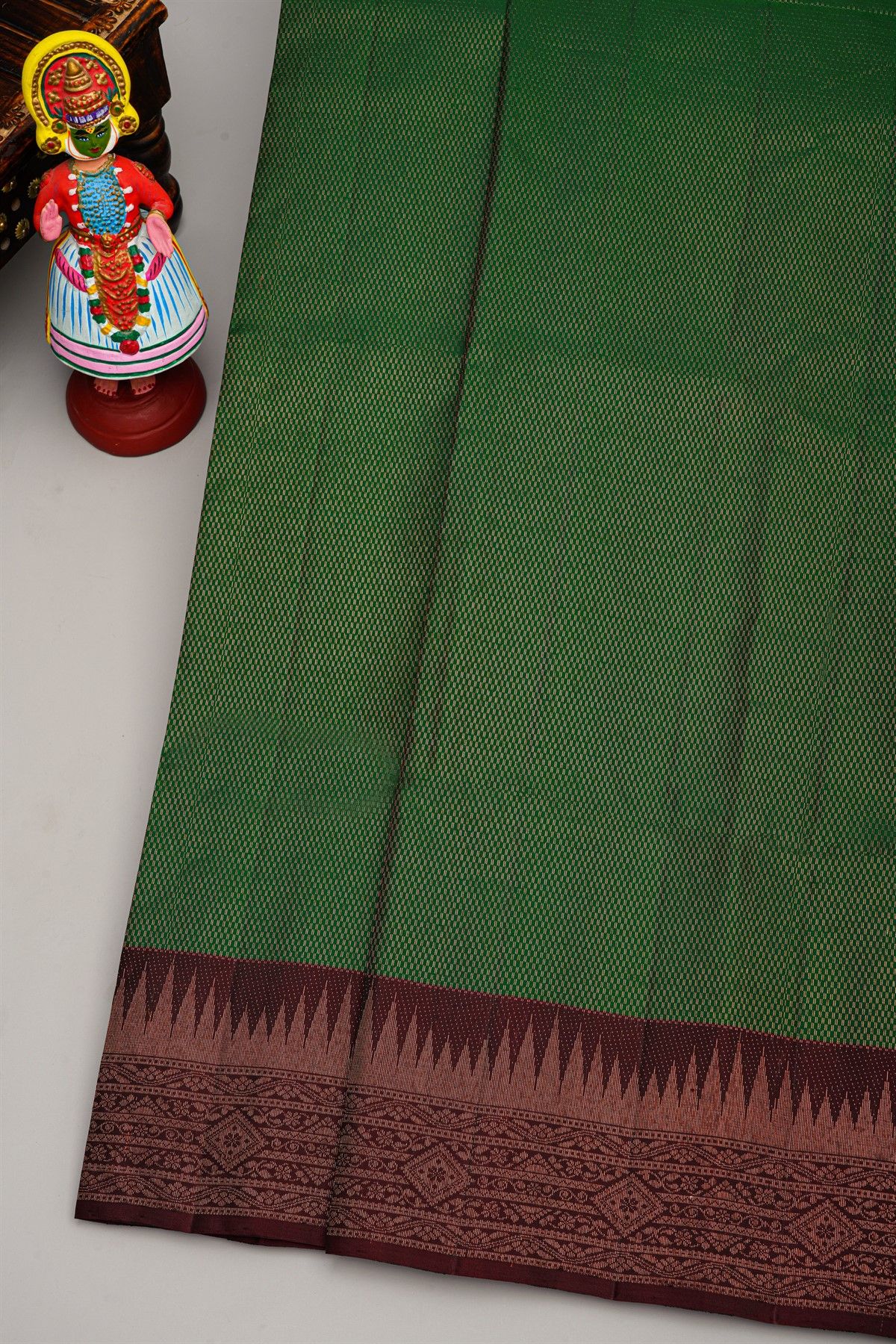 Coimbatore Silk Bottle Green Saree With Temple And Diamond Zari Border