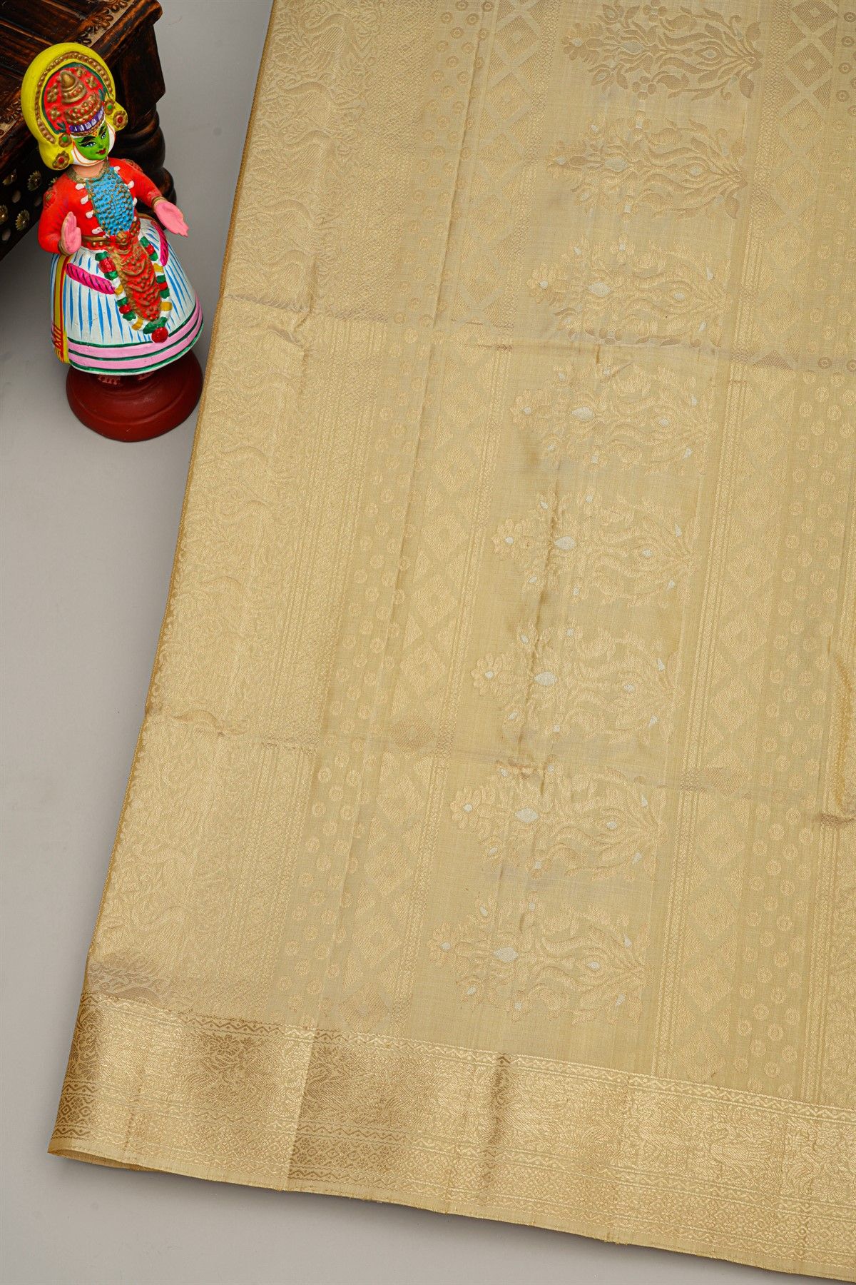 Coimbatore Silk Cream Saree With Florals And Buttis Body
