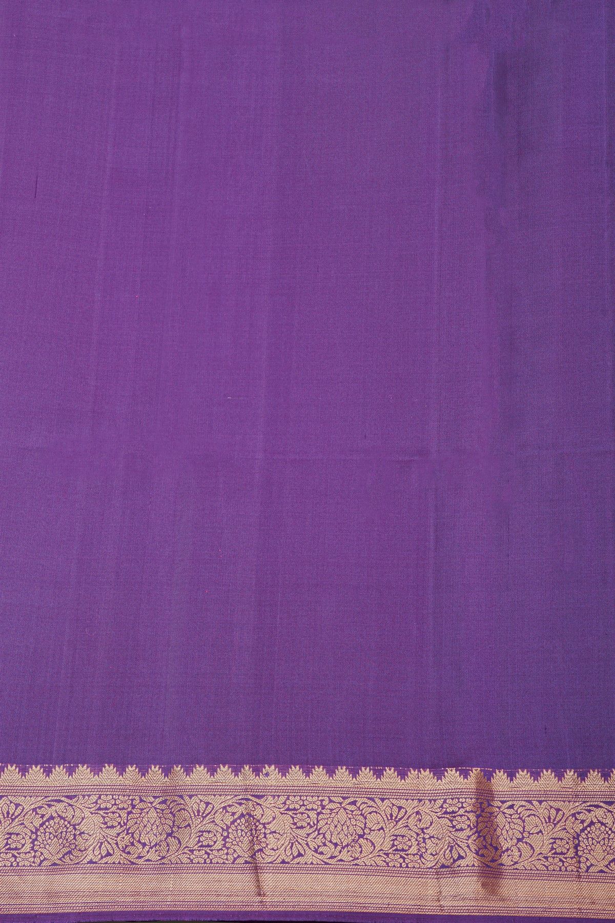 Coimbatore Silk Violet Saree With Florals And Leaves Buttis Body