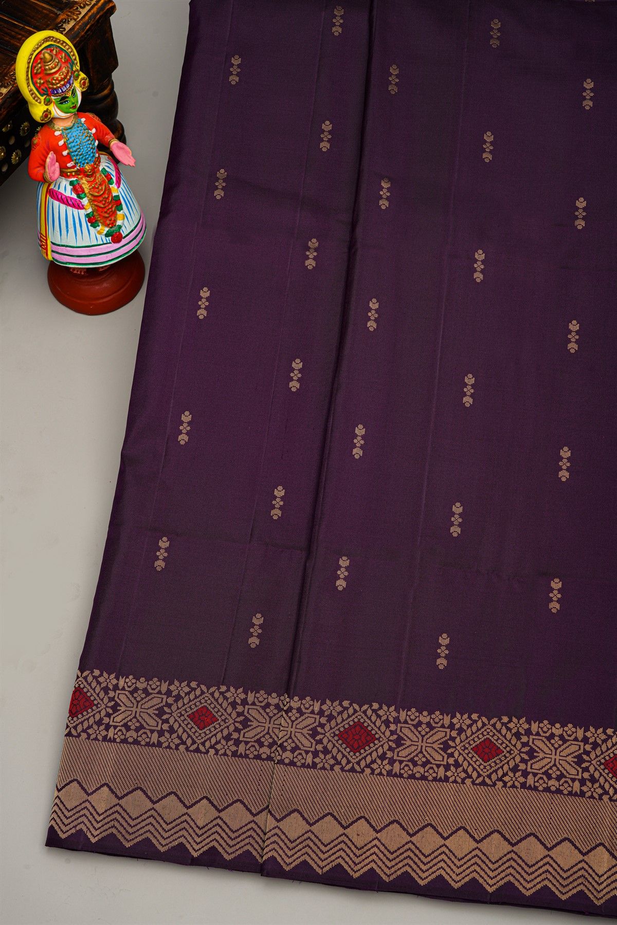 Coimbatore Silk Dark Purple Saree With Florals And Buttis Body