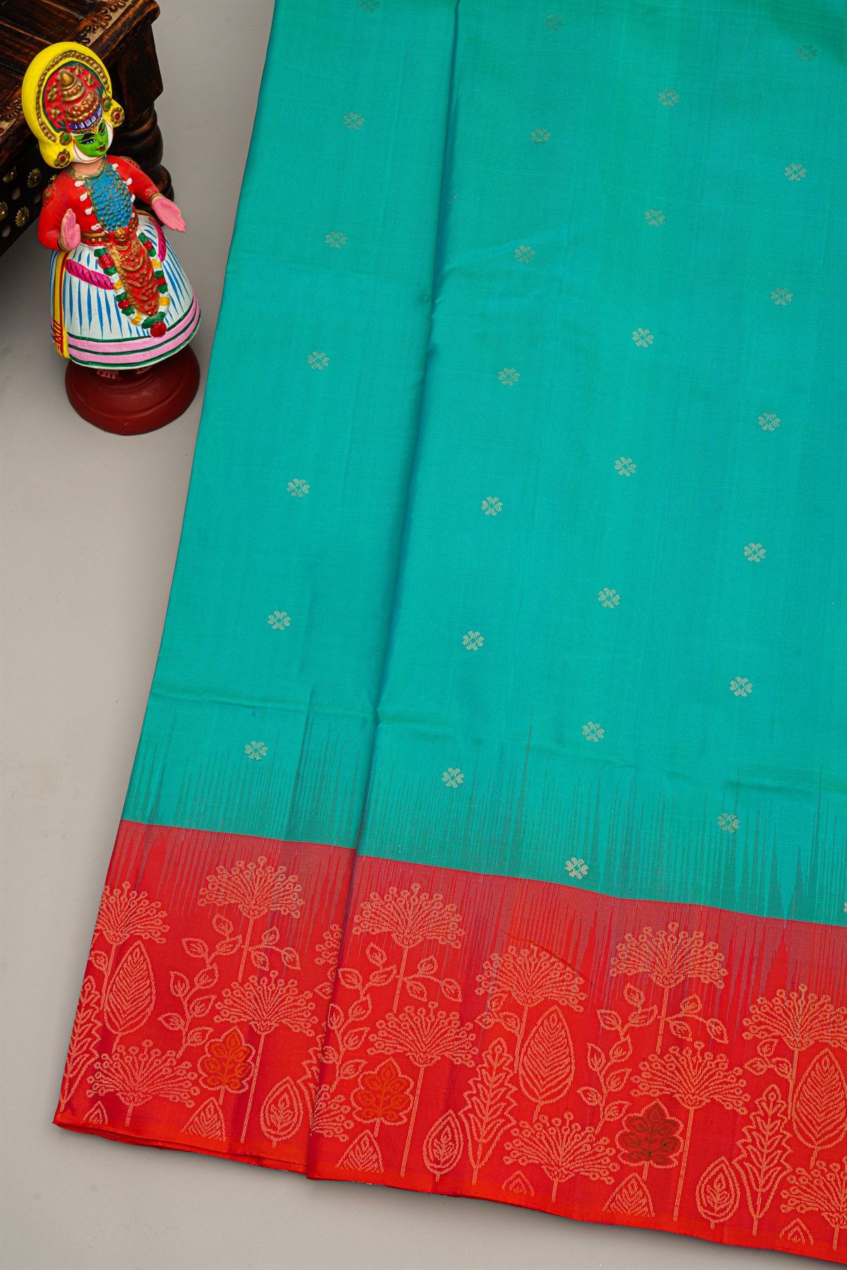 Coimbatore Silk Sea Green Saree With Florals And Leaves Border