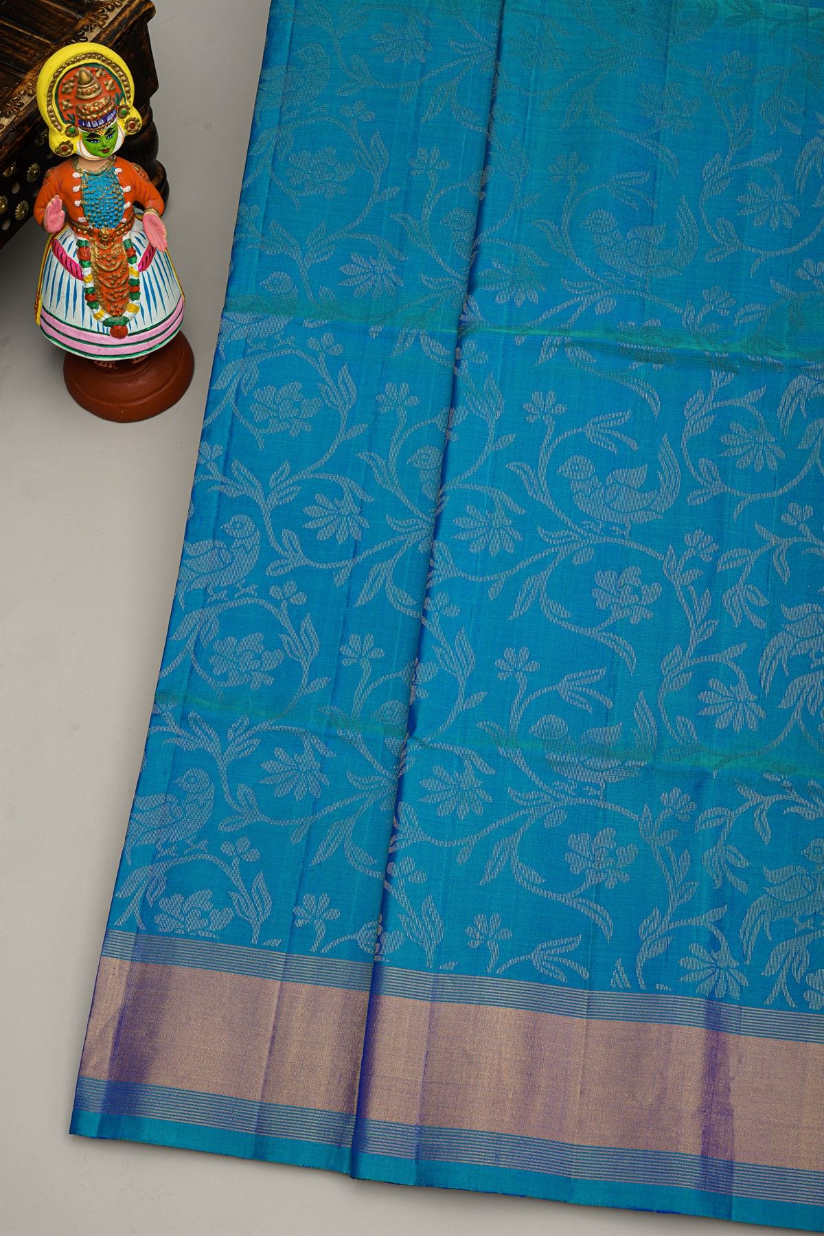 Coimbatore Silk Royal Blue Saree With Florals Jaal And Birds Body