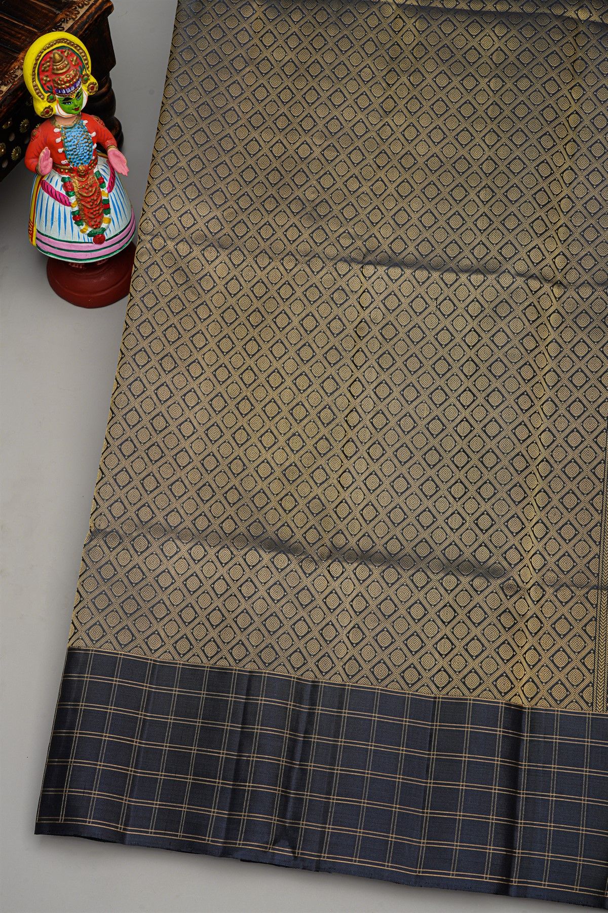 Coimbatore Silk Mehendi Green Saree With Zari Checks Border