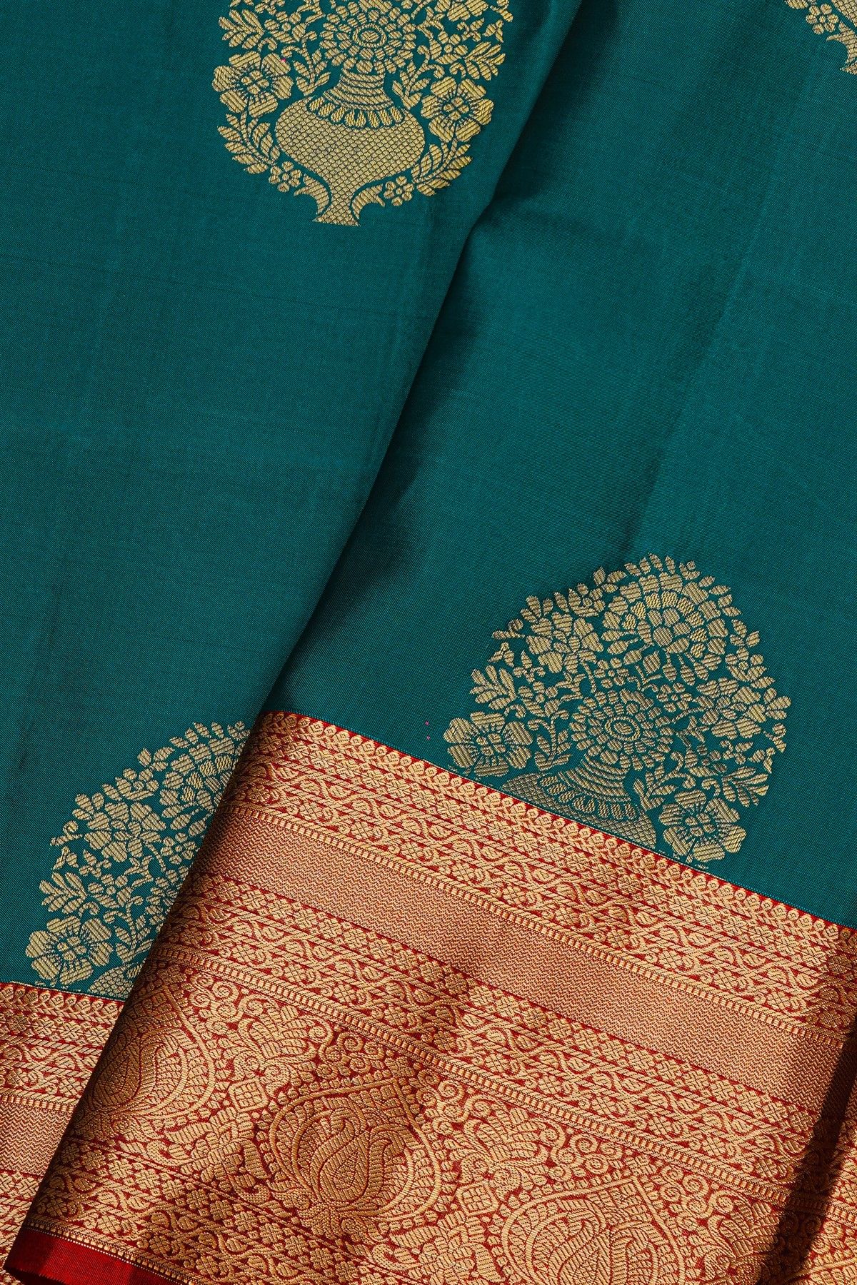 Coimbatore Silk Peacock Blue Saree With Florals And Leaves Border