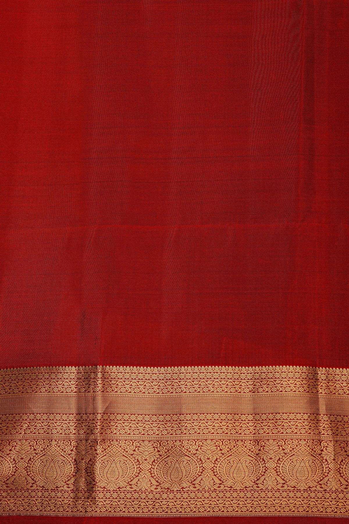 Coimbatore Silk Peacock Blue Saree With Florals And Leaves Border