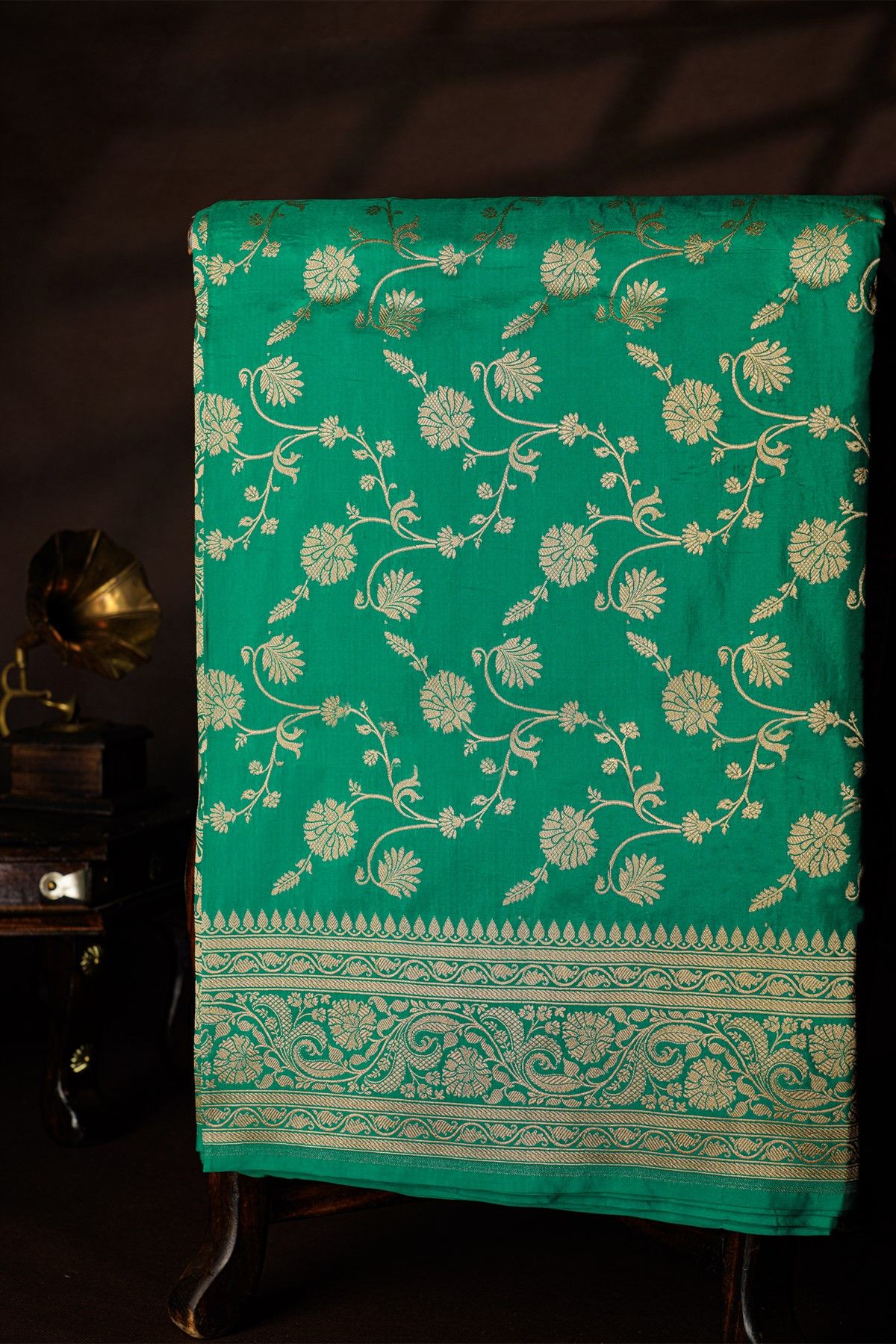 Banarasi Silk Leaf Green Saree With Florals And Leaves Jaal Border