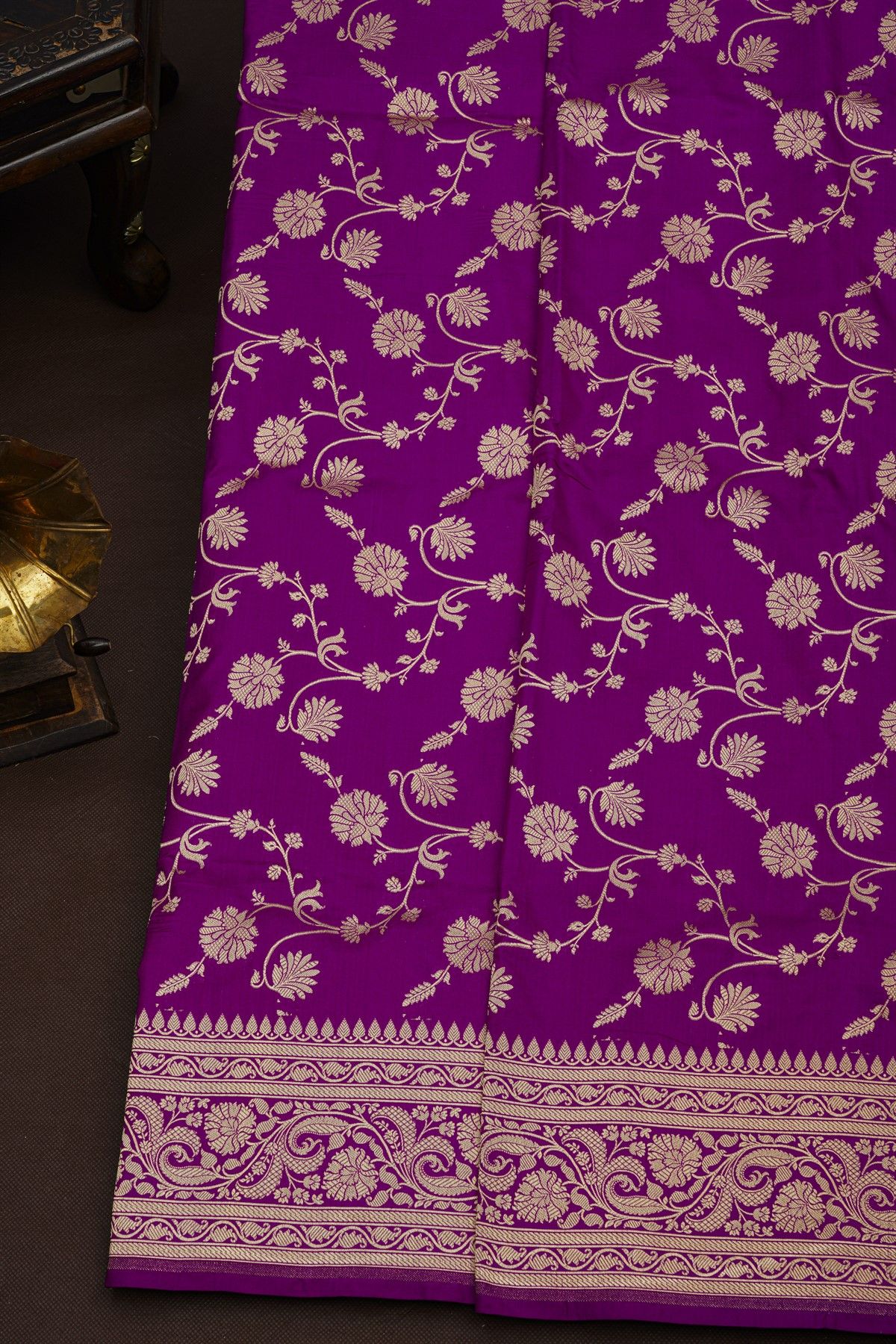 Banarasi Silk Dark Violet Saree With Florals And Leaves Jaal Border