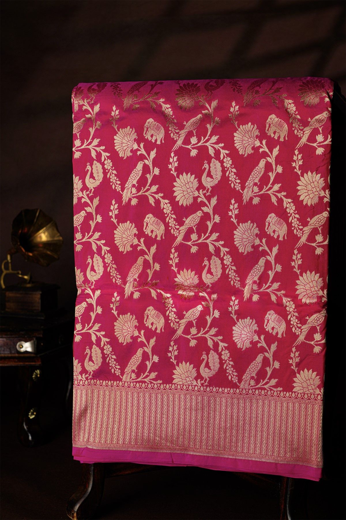 Banarasi Silk Rose Pink Saree With Zig-Zag Lines Border