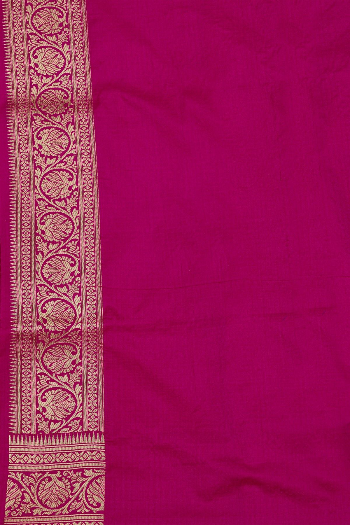 Banarasi Silk Rani Pink Saree With Florals And Leaves Jaal Border