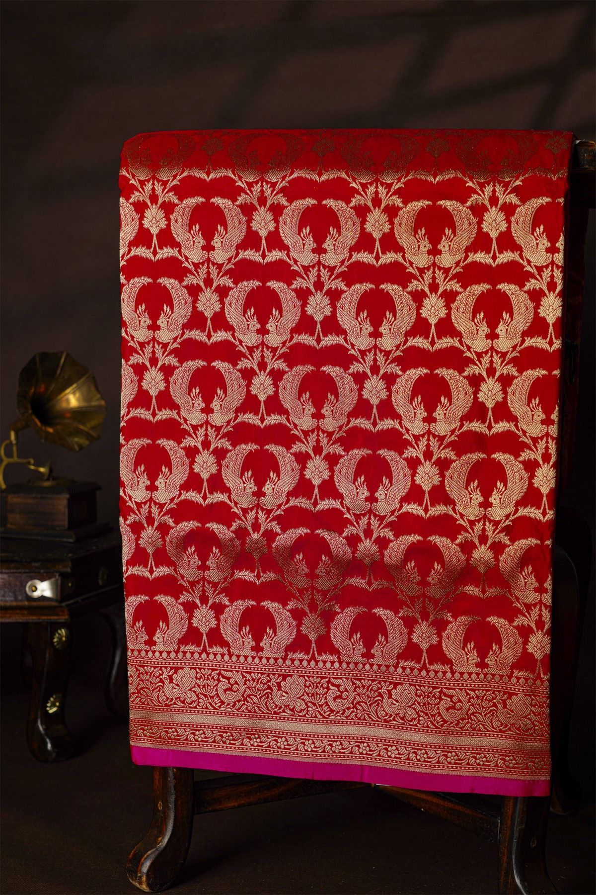 Banarasi Silk Red Saree With Florals And Leaves With Birds Body