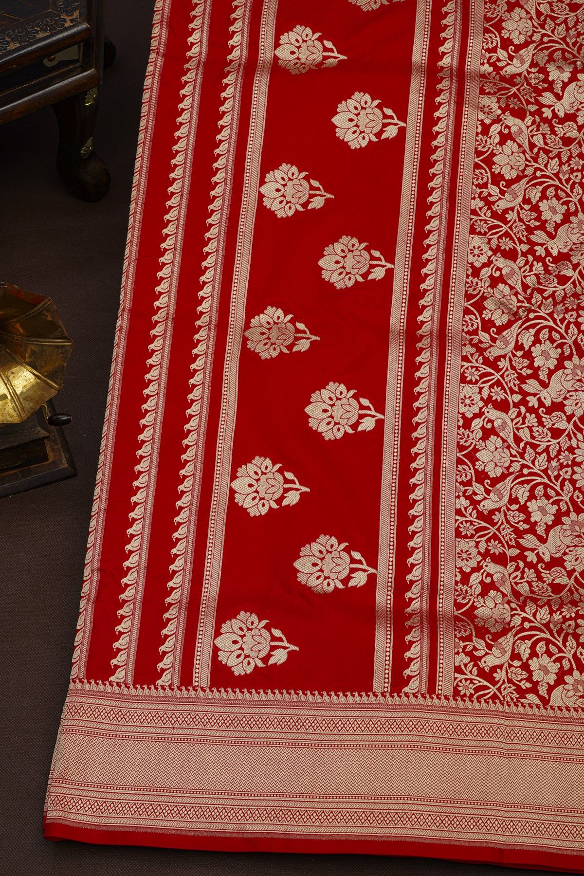 Banarasi Silk Red Saree With All Over Animal Theme Body
