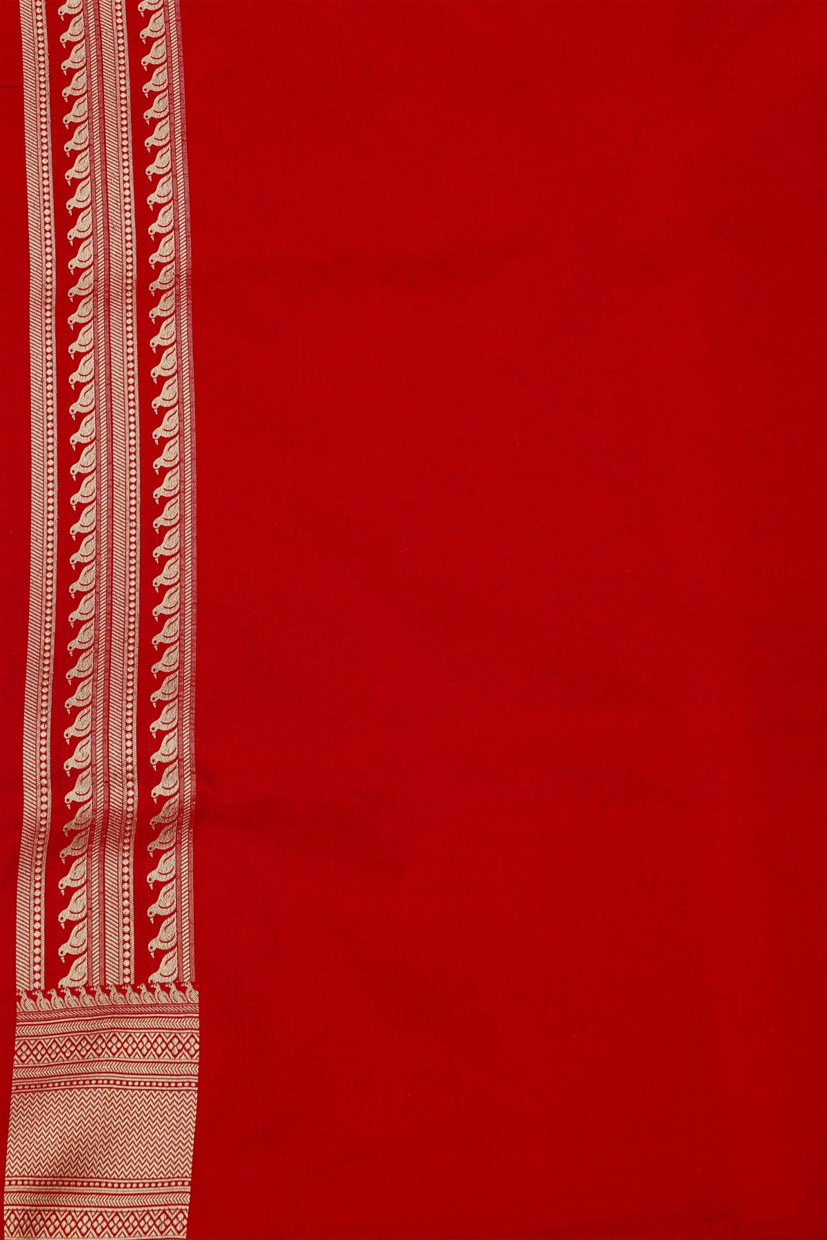 Banarasi Silk Red Saree With All Over Animal Theme Body