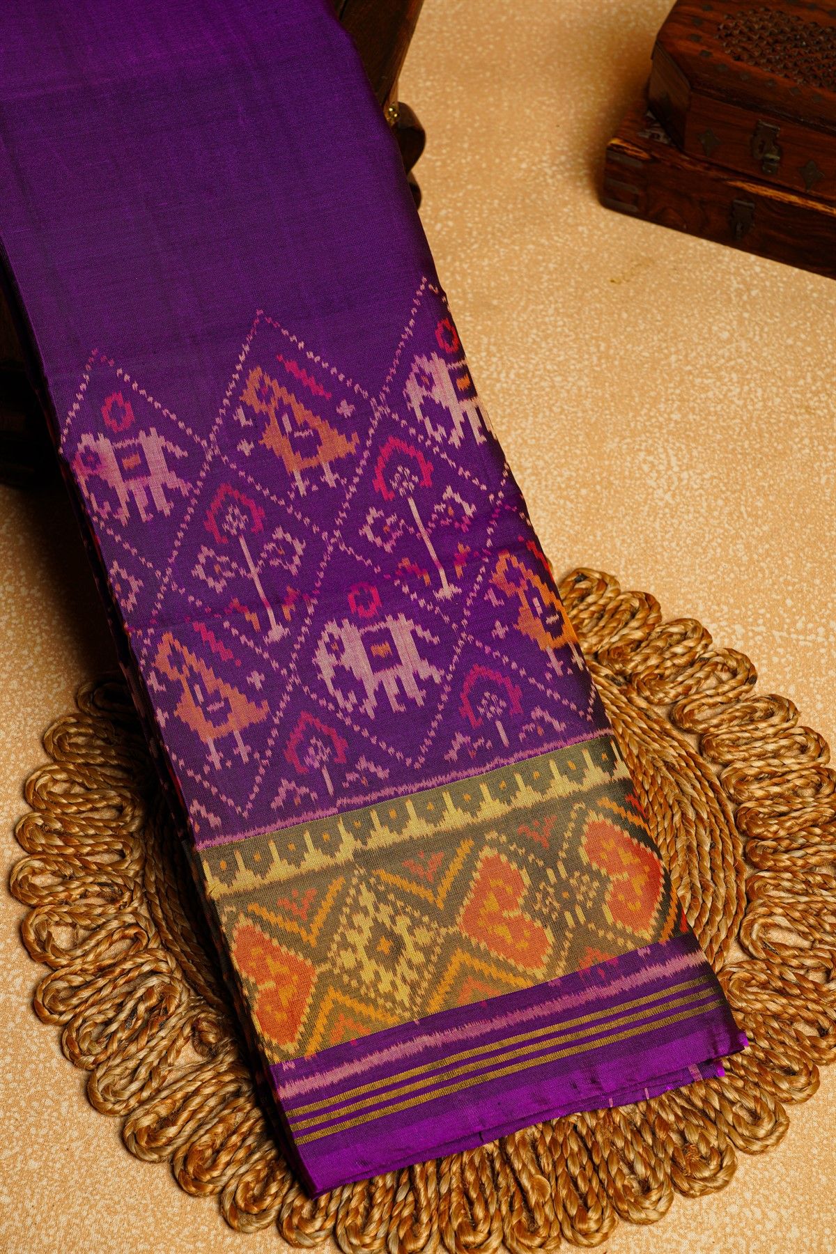 Patola Silk Purple Saree With Florals And Leaves Jaal Border