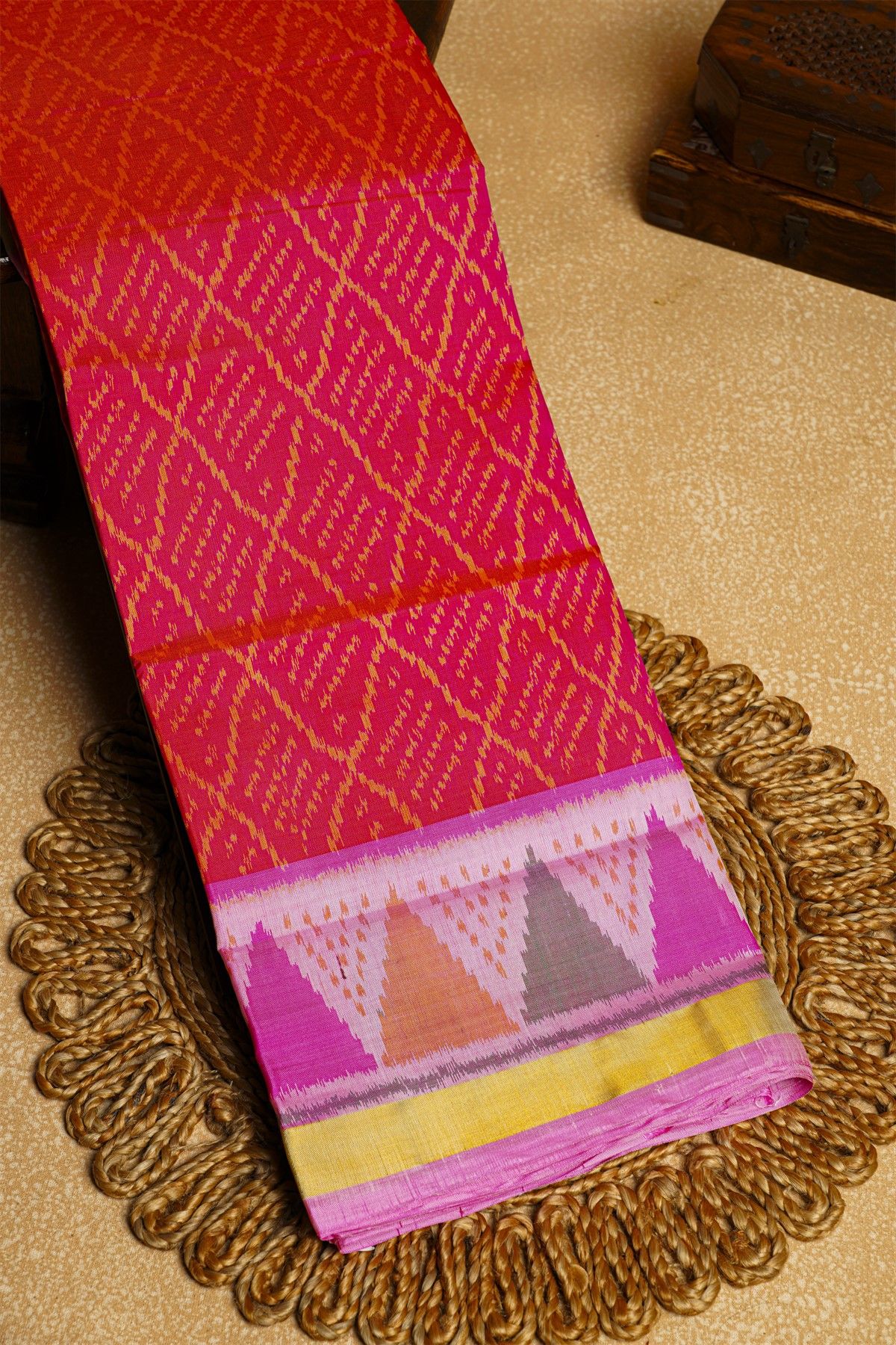 Patola Silk Pink Saree With Cross Checks Body