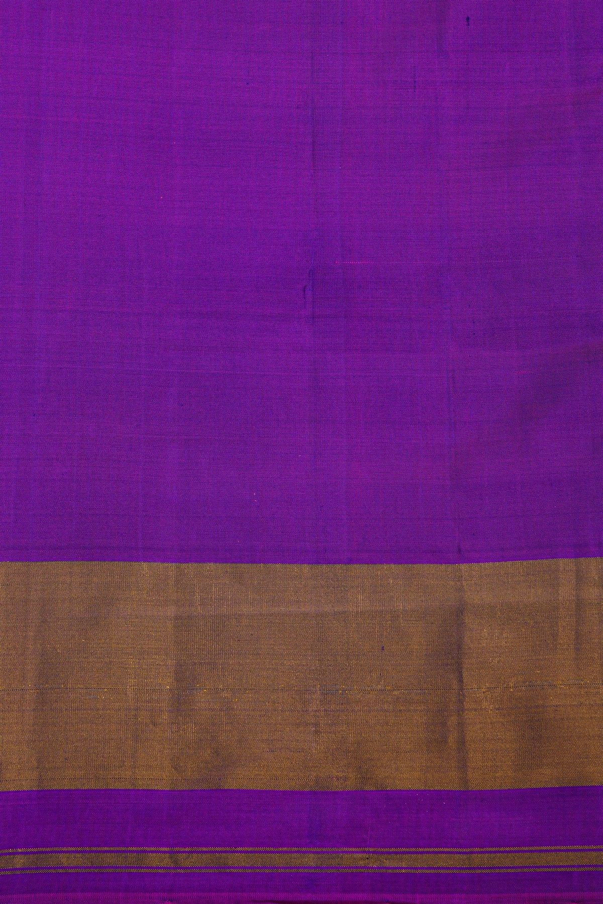 Patola Silk Lavender Saree With Florals And Leaves Jaal Border
