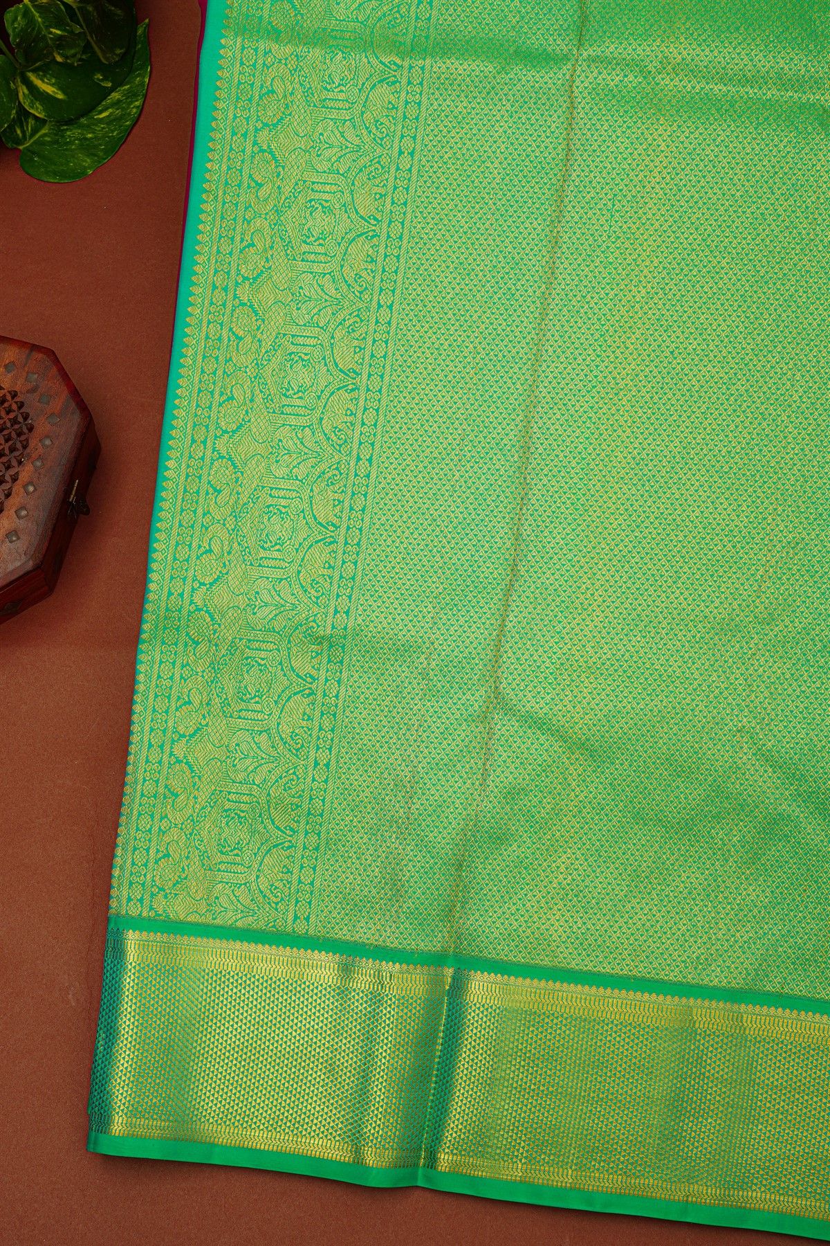Kancheepuram Silk Rani Pink Saree With Thread Embroidery Work Body