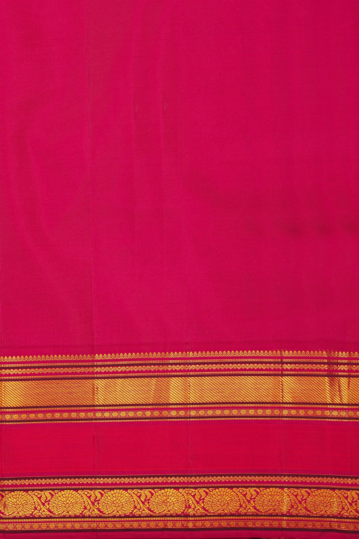 Kancheepuram Silk Lime Green Saree With Thread Embroidery Work And Gap Border