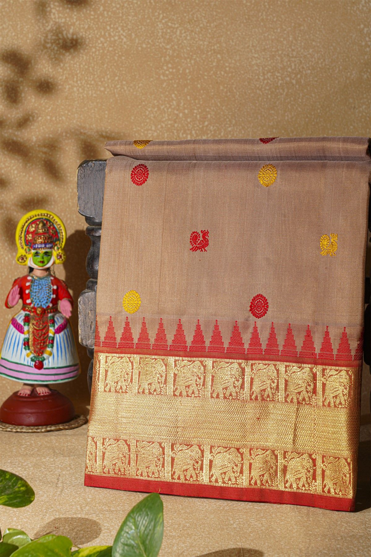Venkatagiri Silk Cream Saree With Florals And Peacocks Body