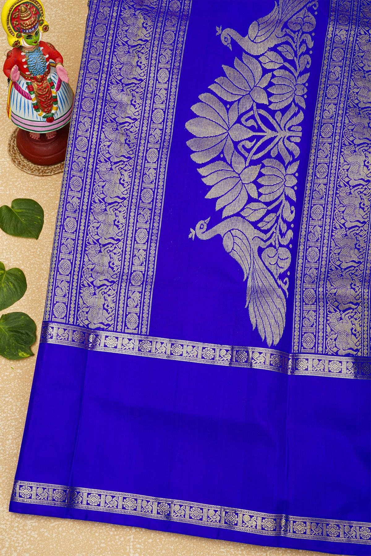 Venkatagiri Silk Royal Blue Saree With Dollar And Paisleys In Lines Body