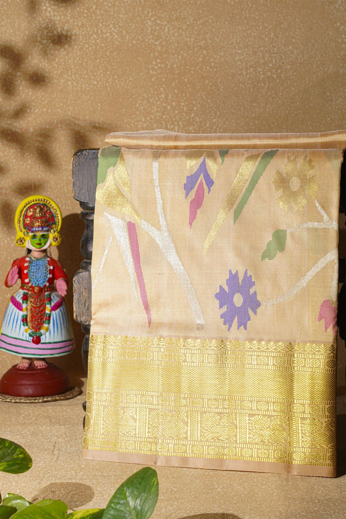 Venkatagiri Silk Beige Saree With Floral And Parrot Body