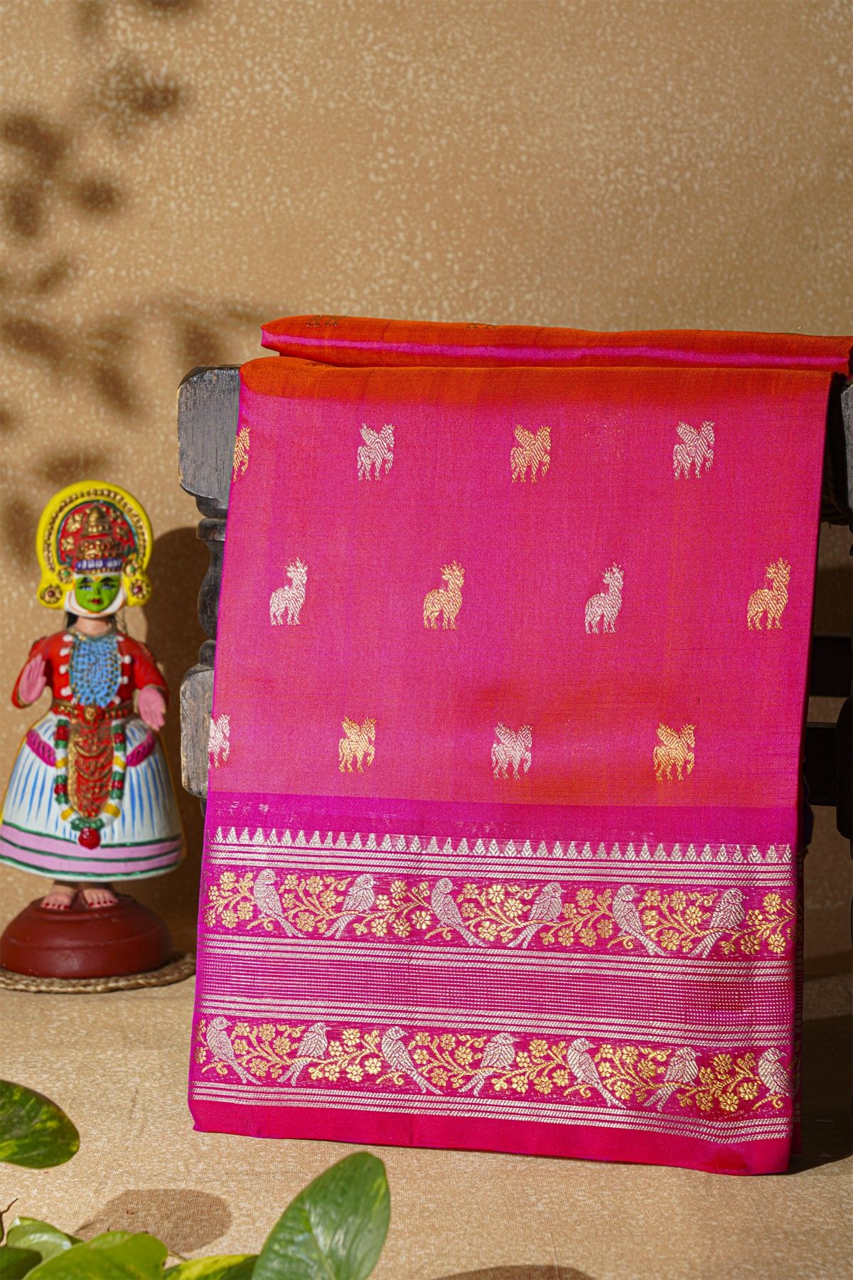 Venkatagiri Silk Pink Saree With Animal Buttis Body